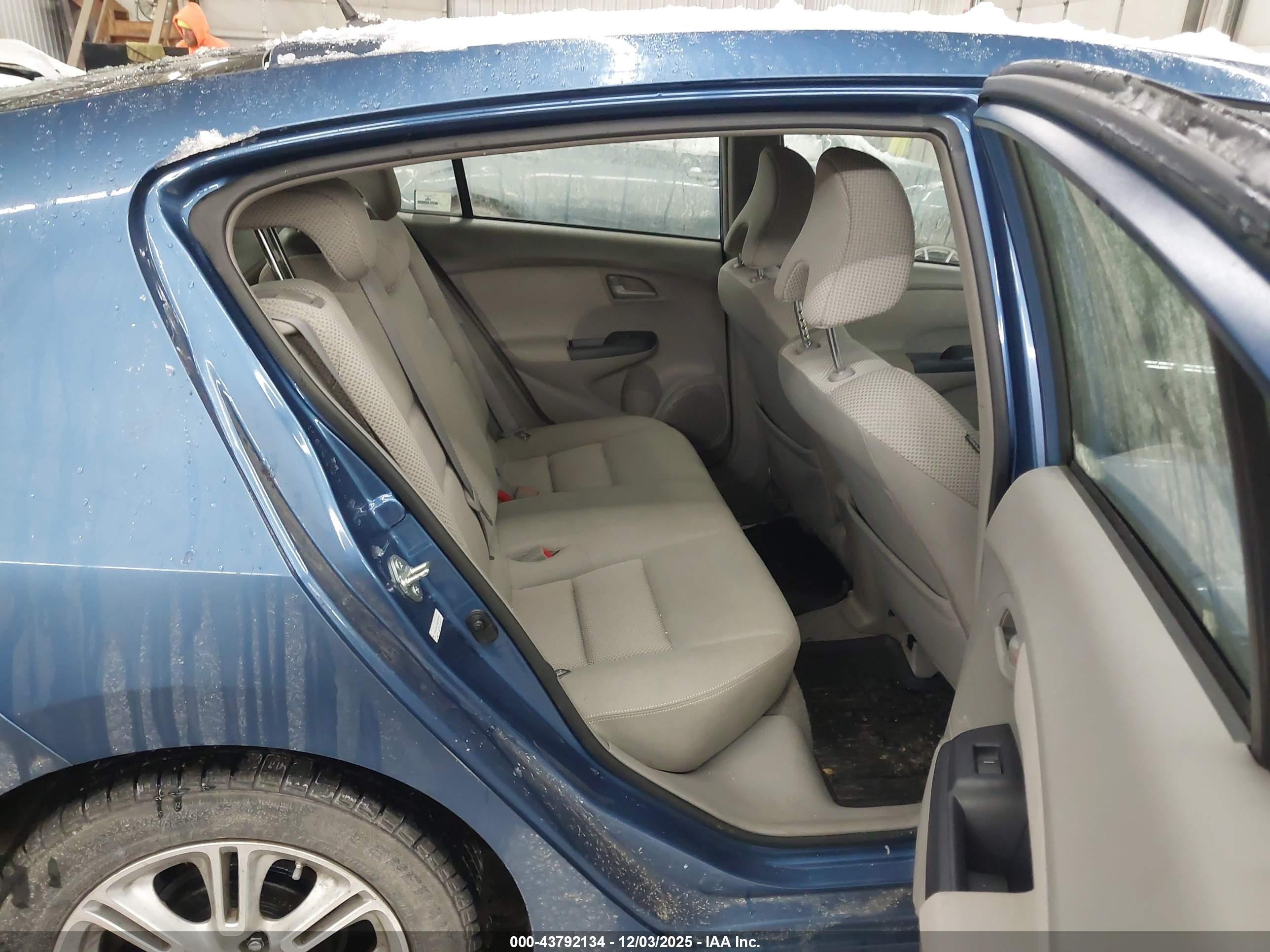 HONDA INSIGHT image 8