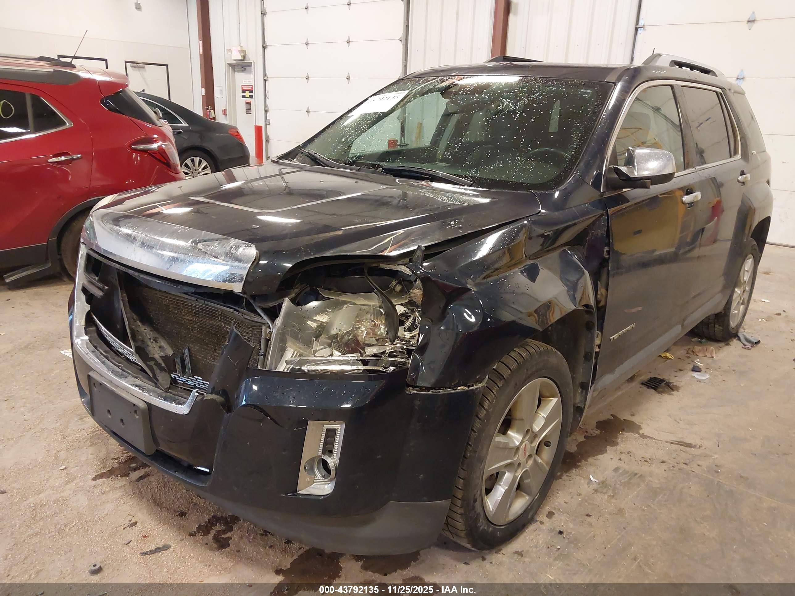 GMC TERRAIN image 6