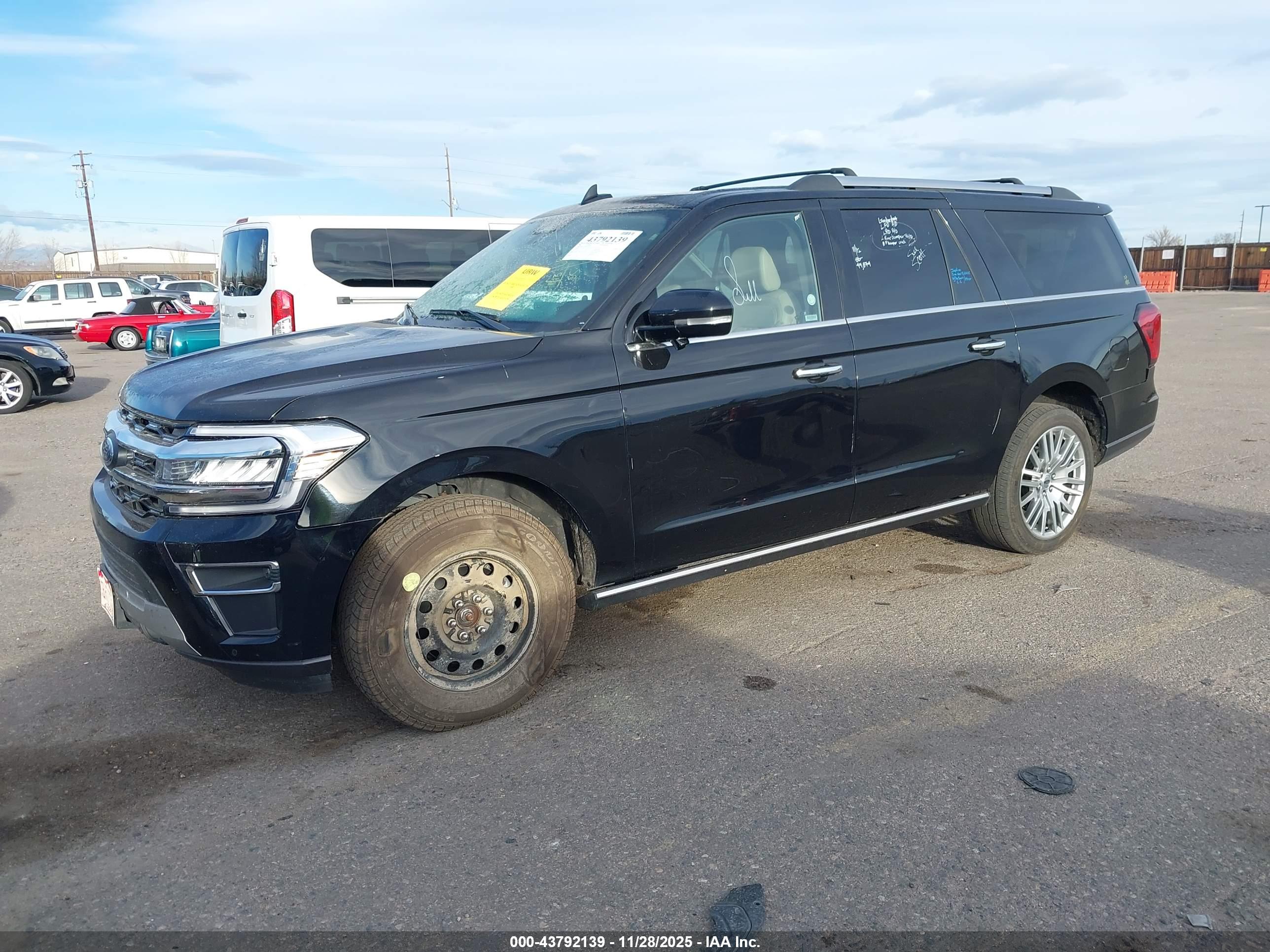 FORD EXPEDITION image 2