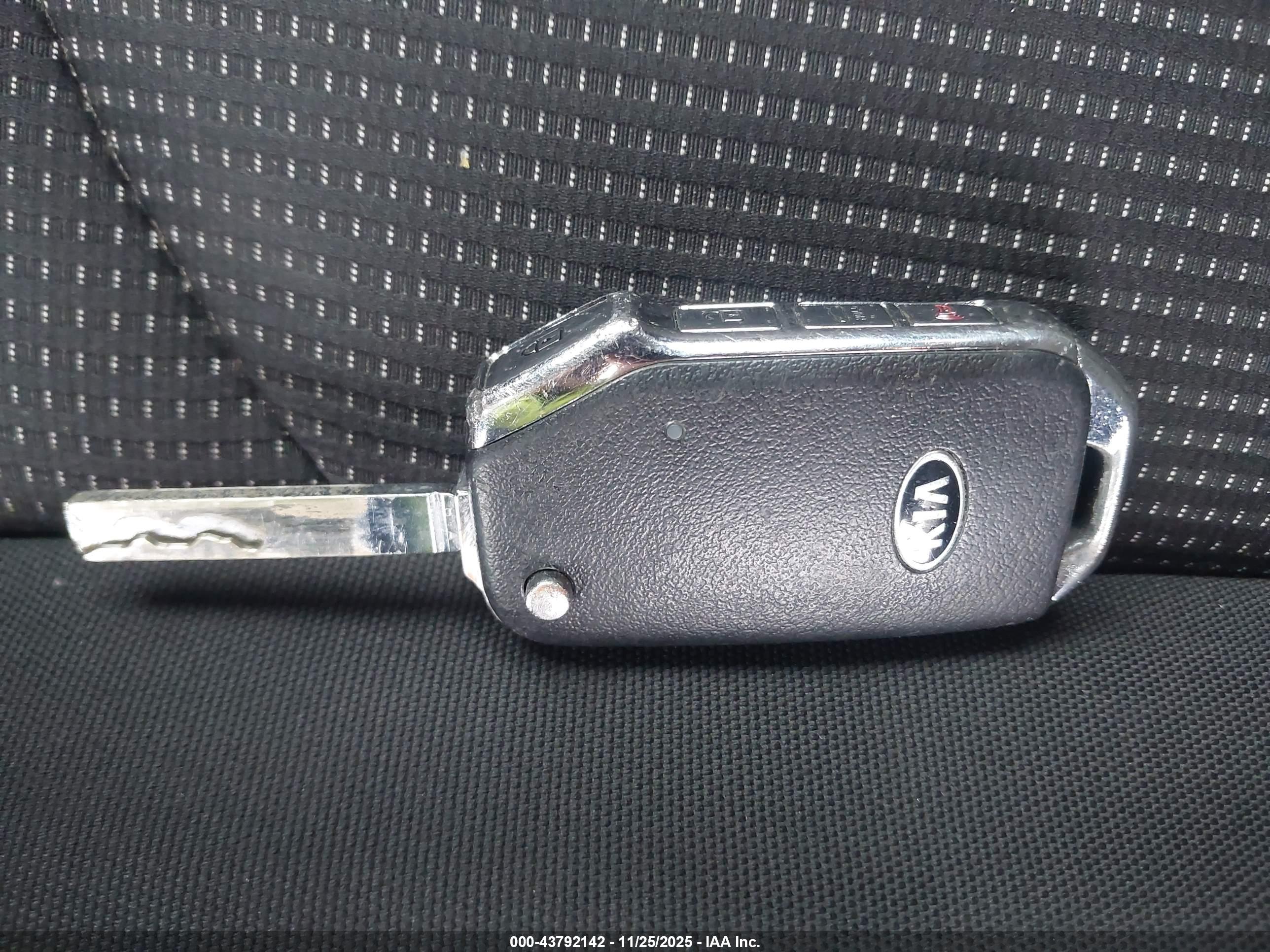 KIA FORTE image 11