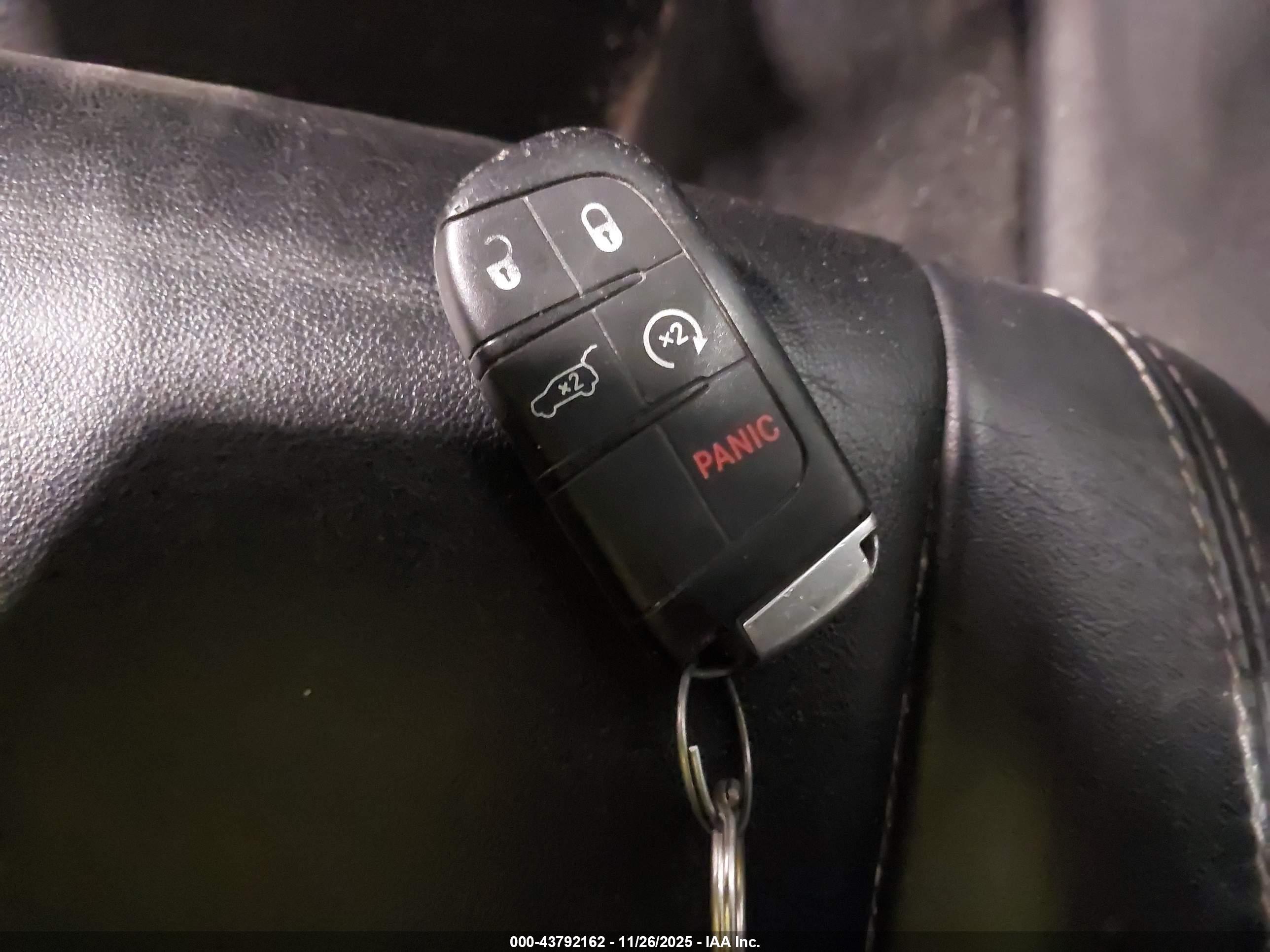 JEEP GRAND image 11