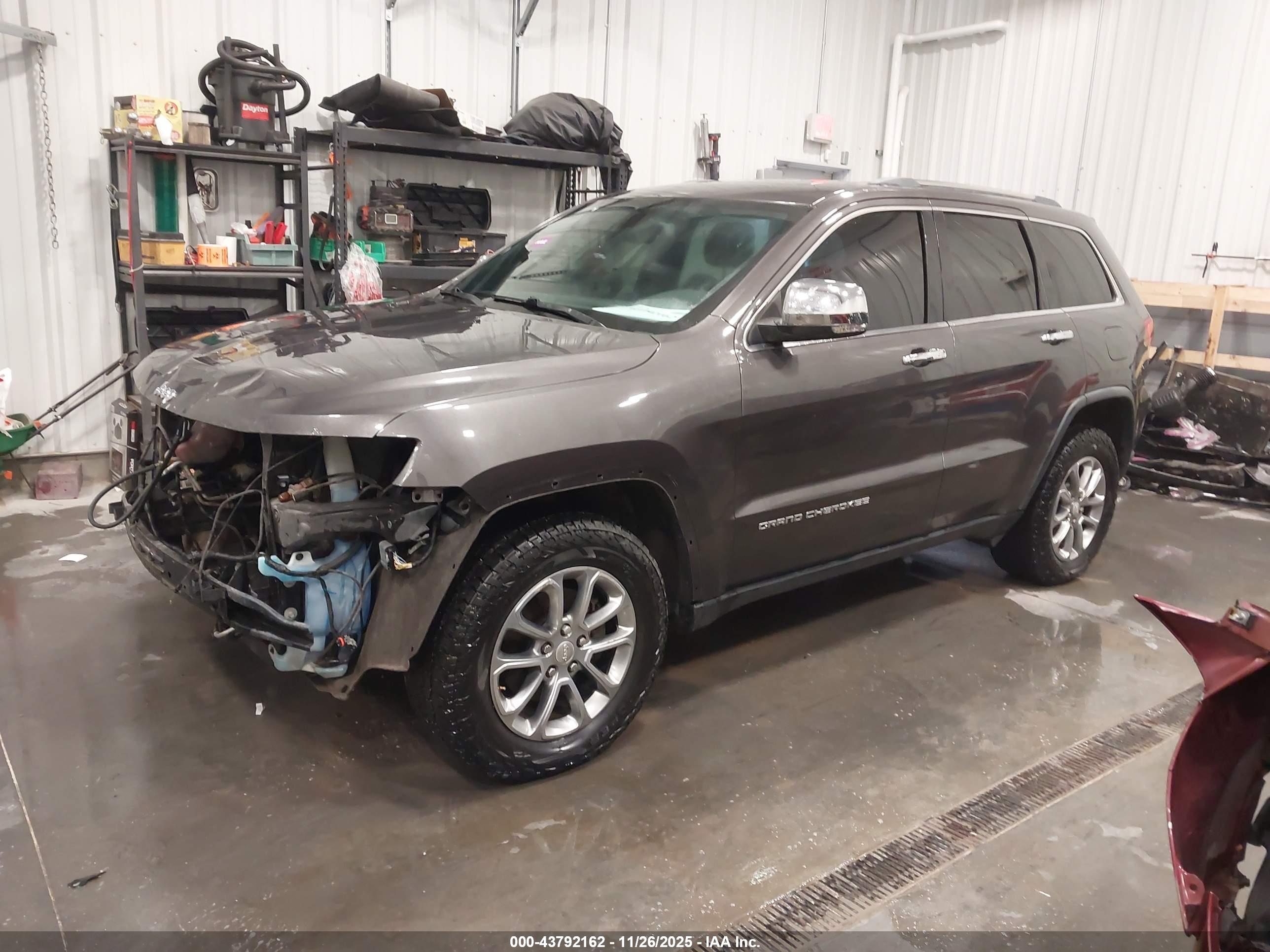 JEEP GRAND image 2