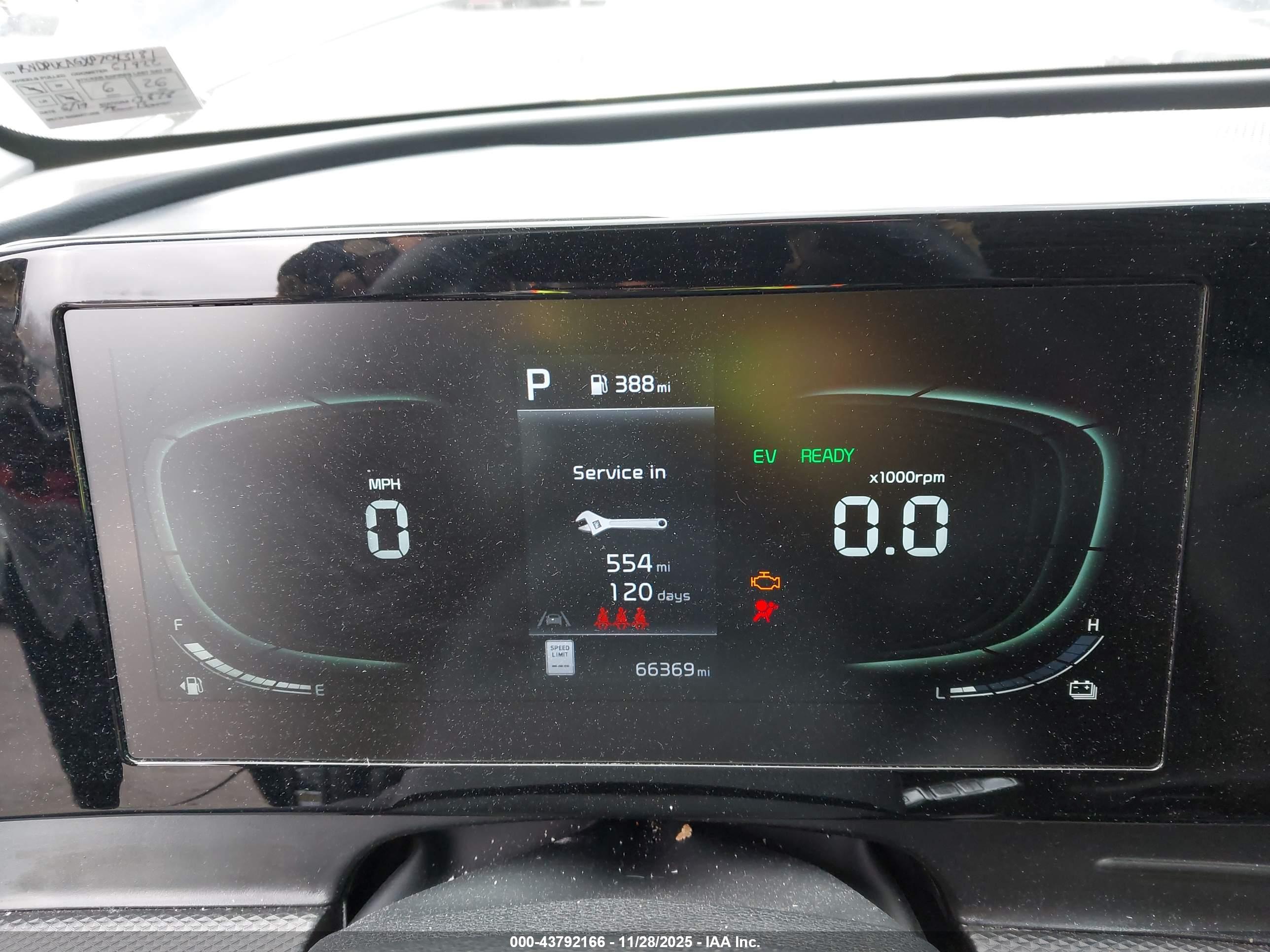 KIA SPORTAGE image 7
