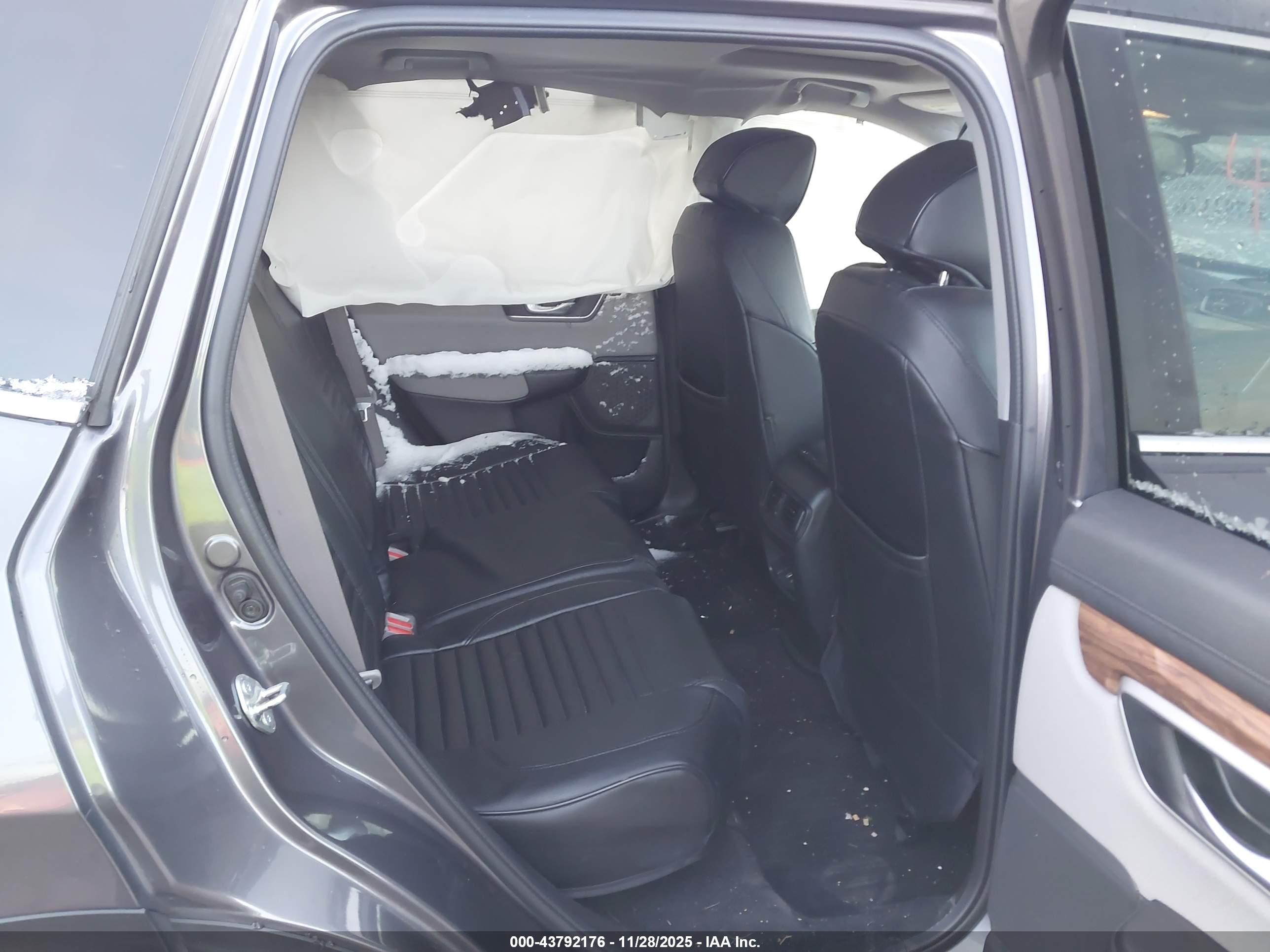 HONDA CR-V image 8