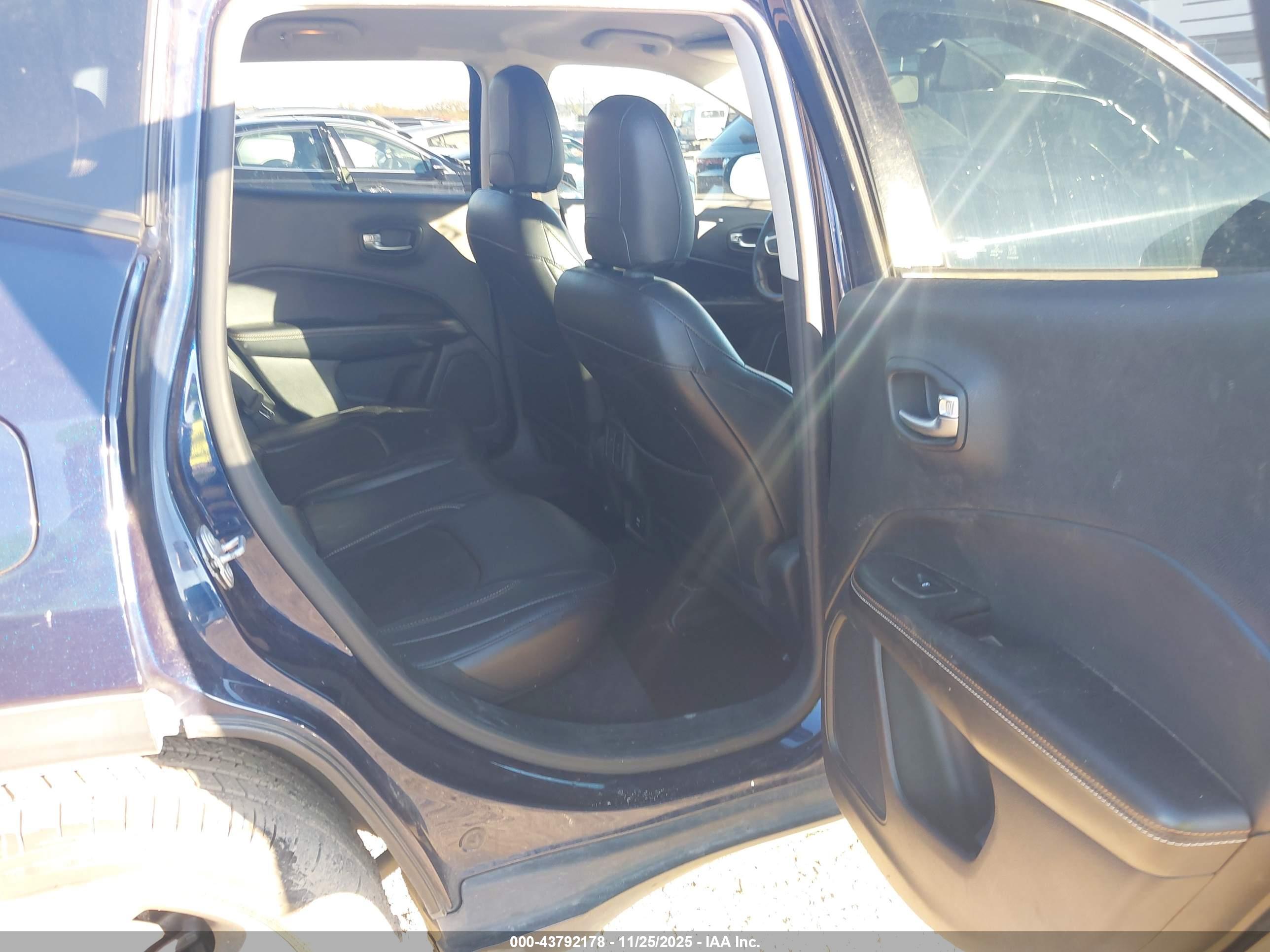 JEEP NEW image 8