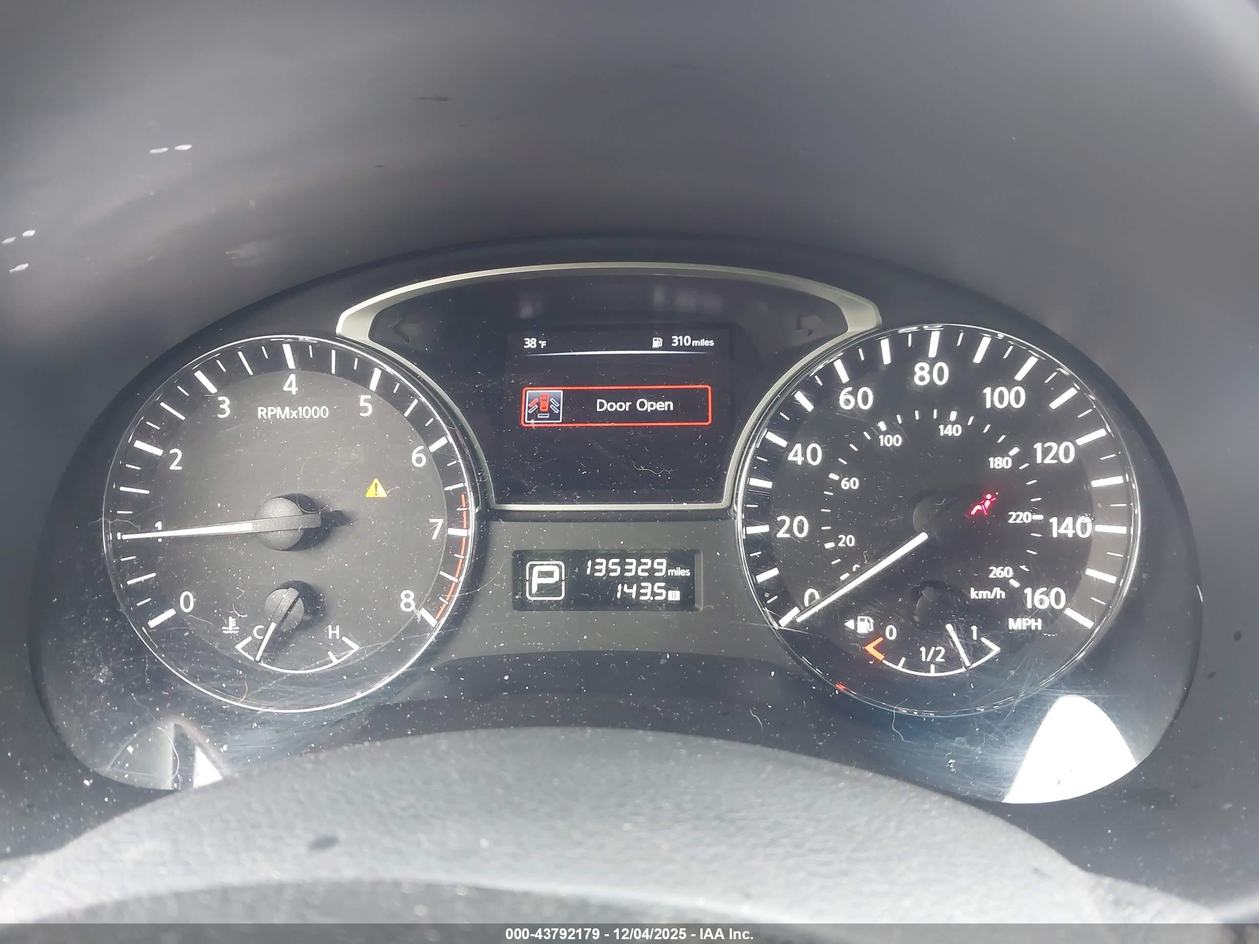 NISSAN ALTIMA image 7