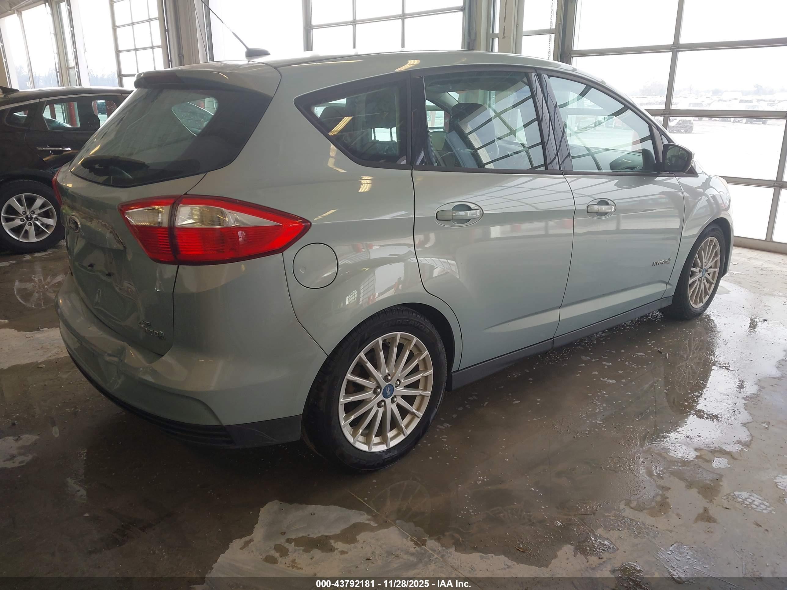FORD C-MAX image 4