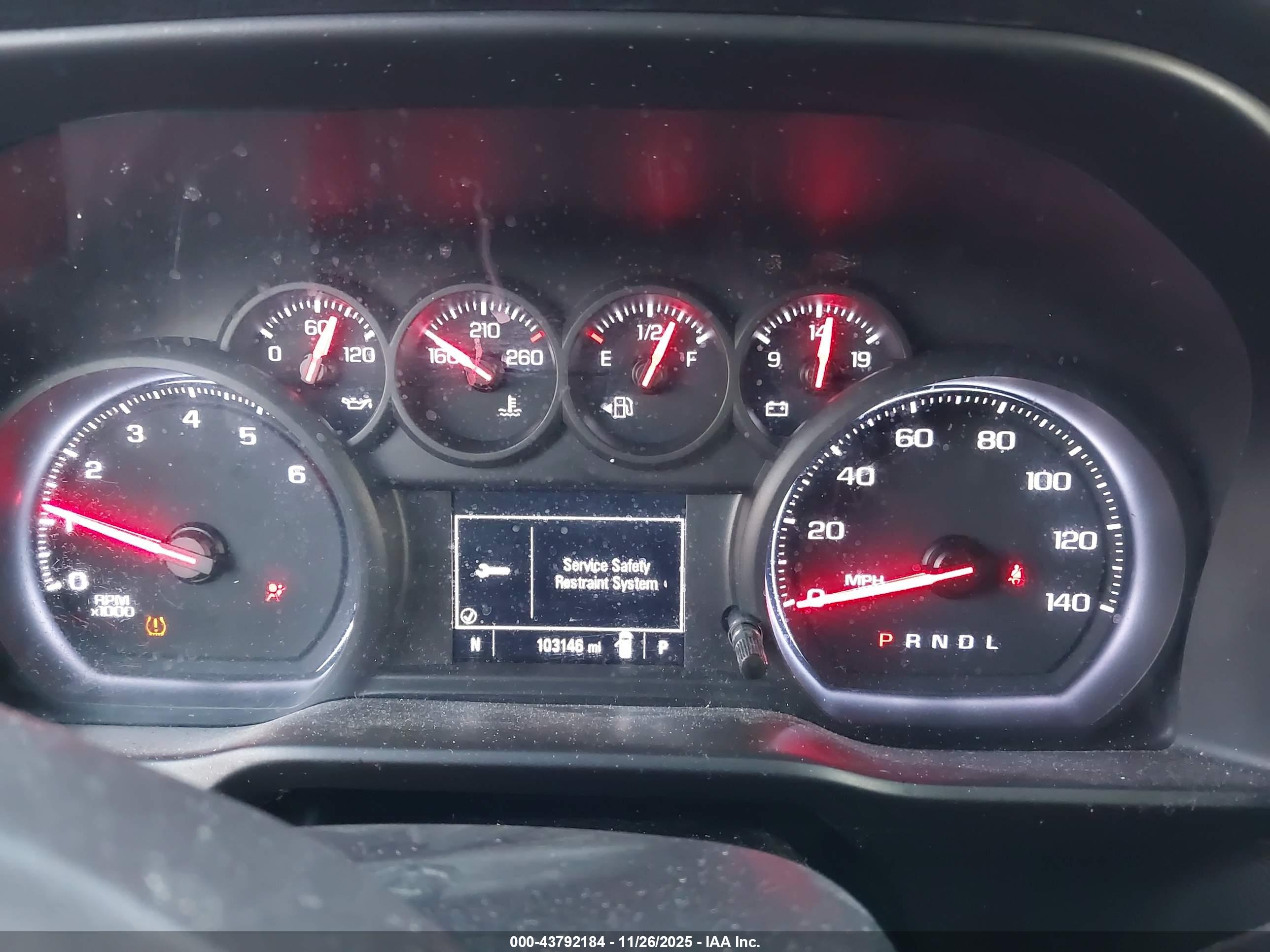 CHEVROLET SILVERADO image 7