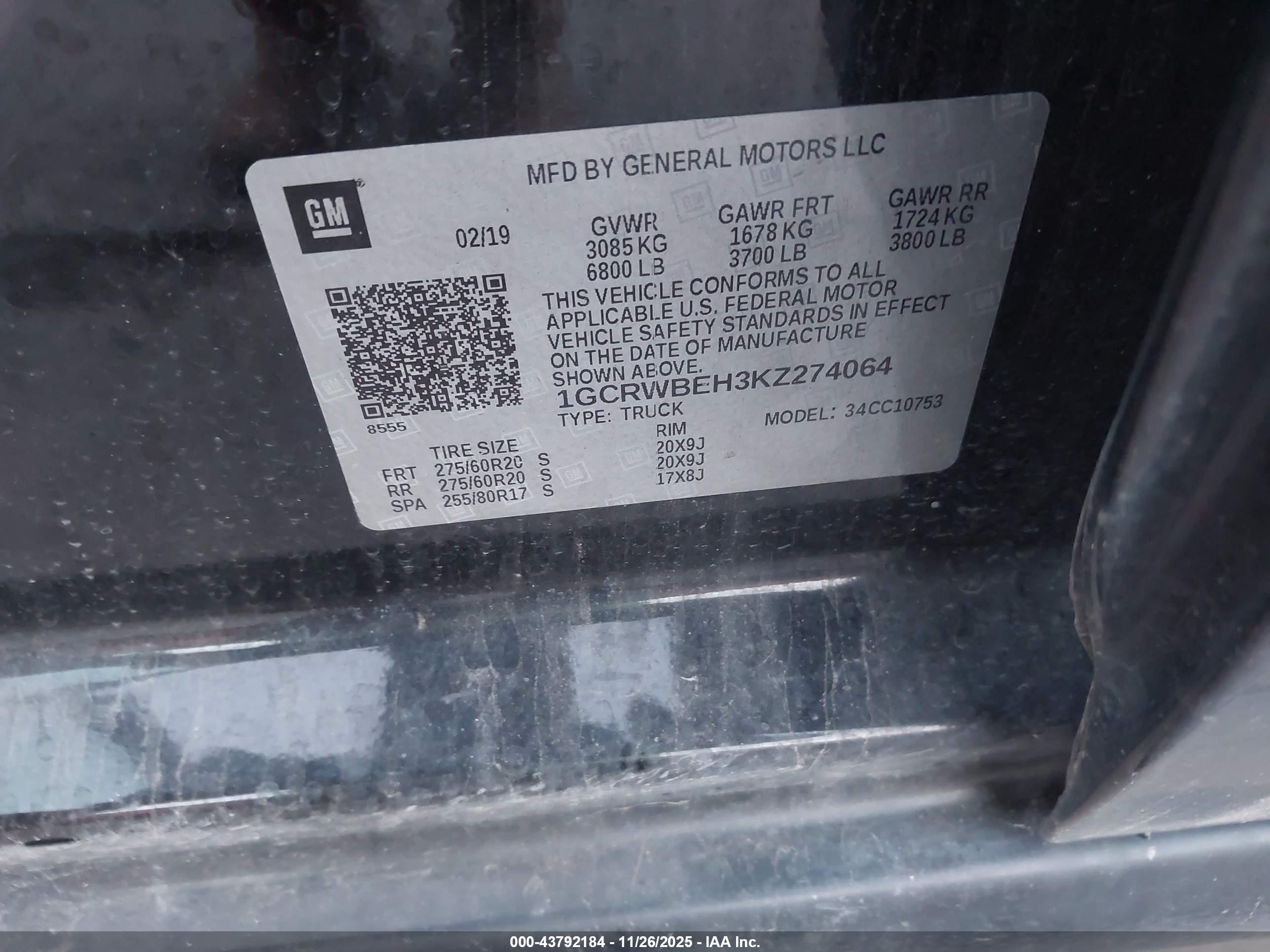 CHEVROLET SILVERADO image 9
