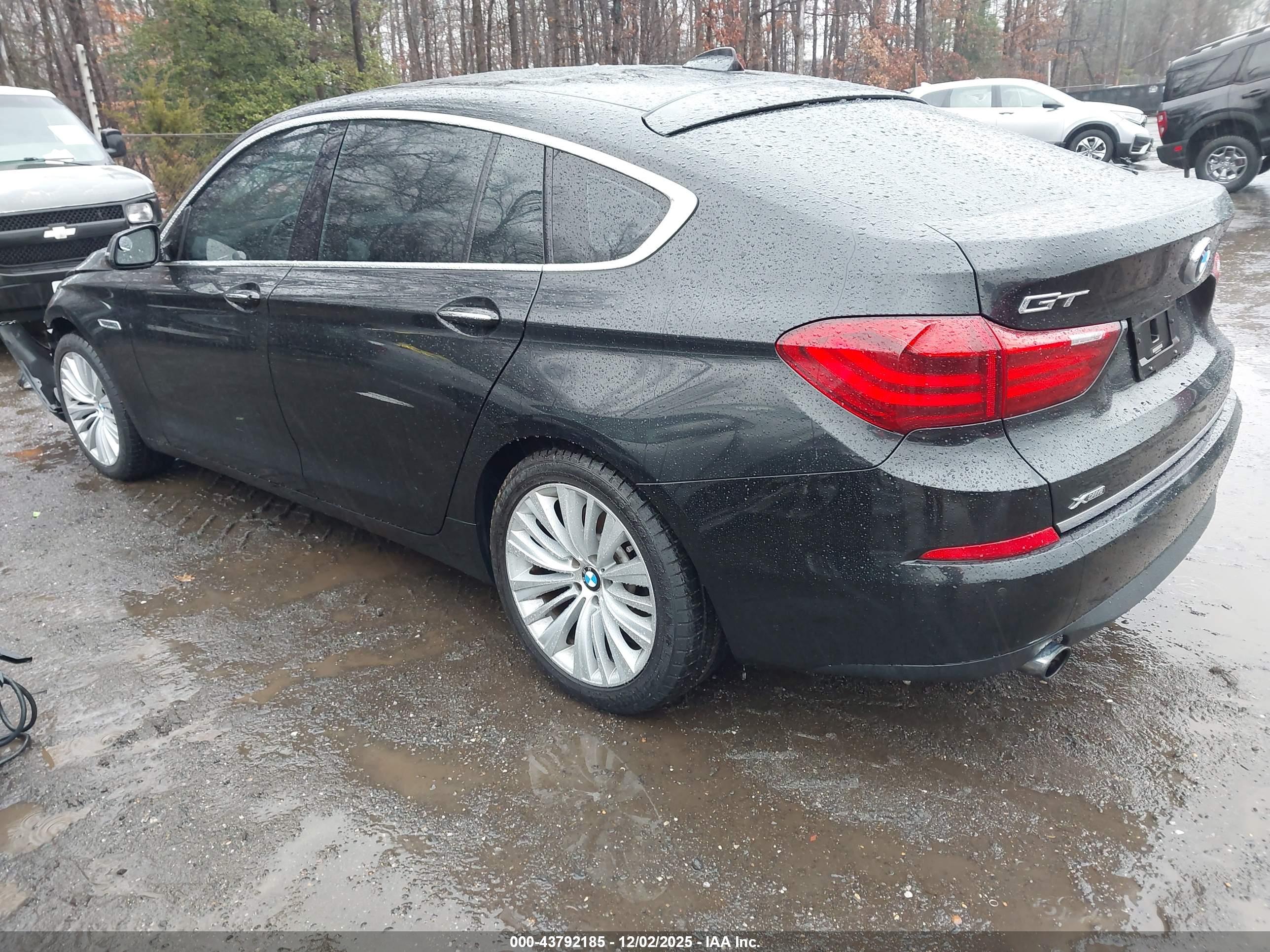 BMW 535I image 3