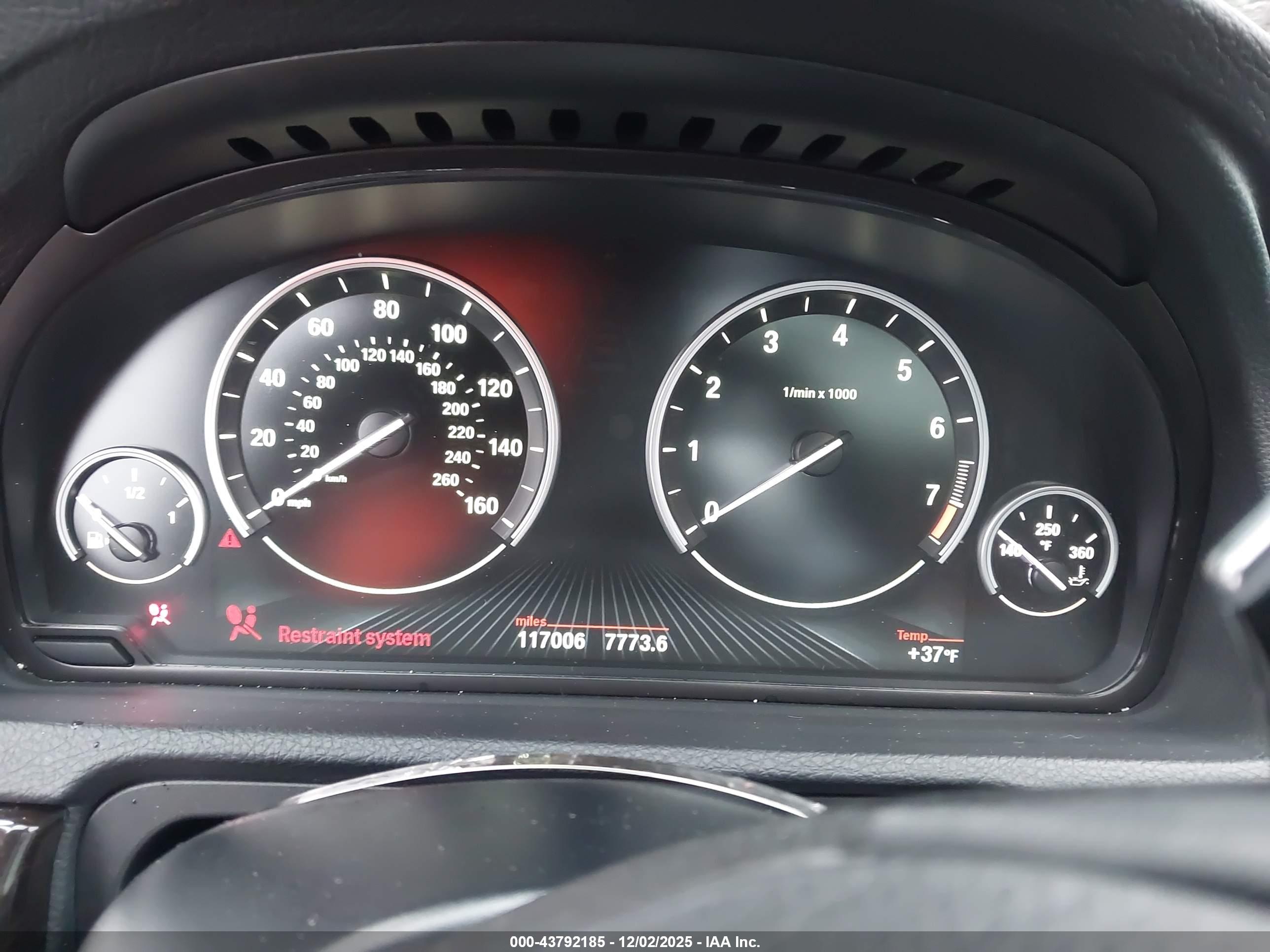 BMW 535I image 7