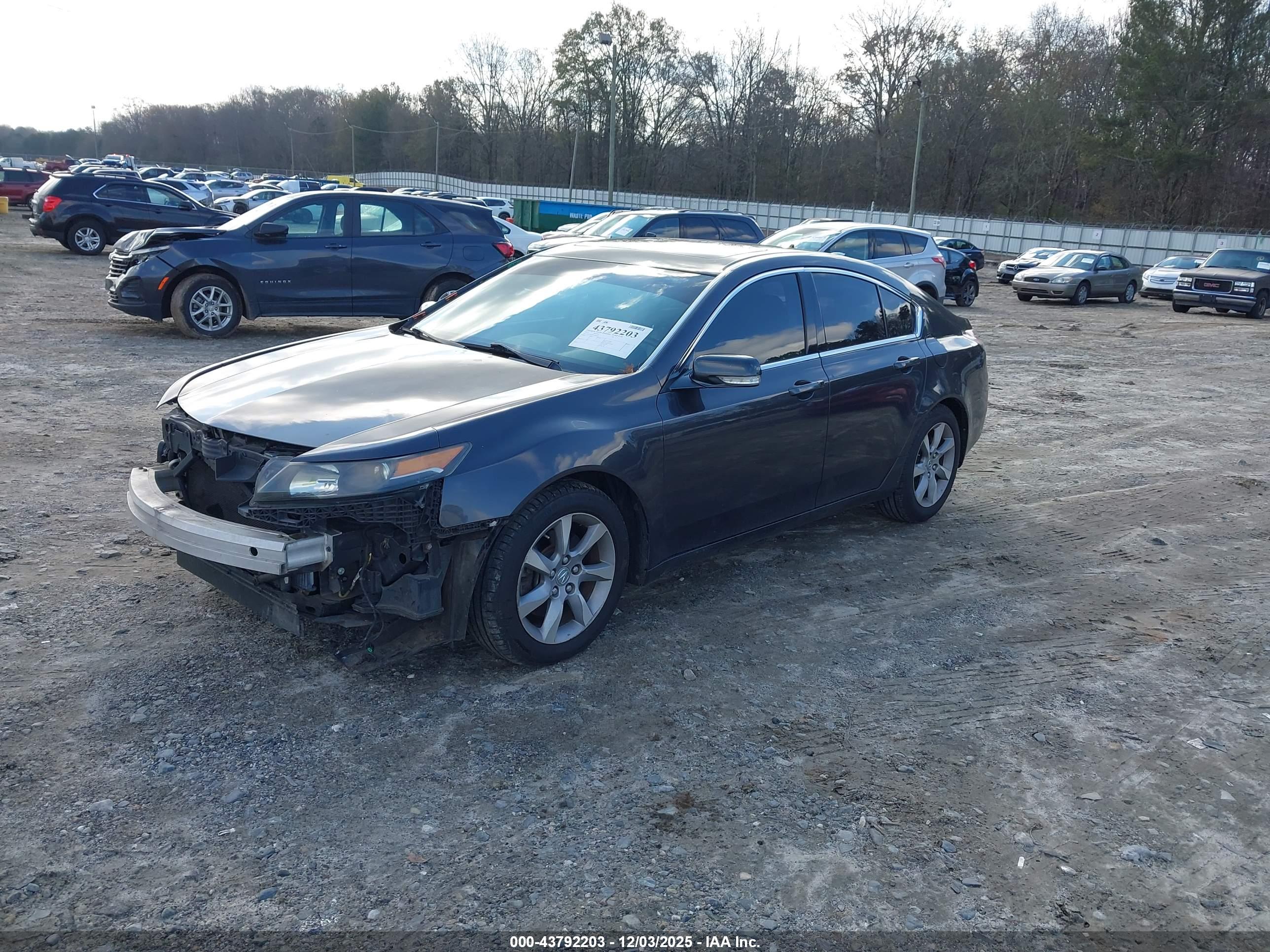ACURA TL image 2