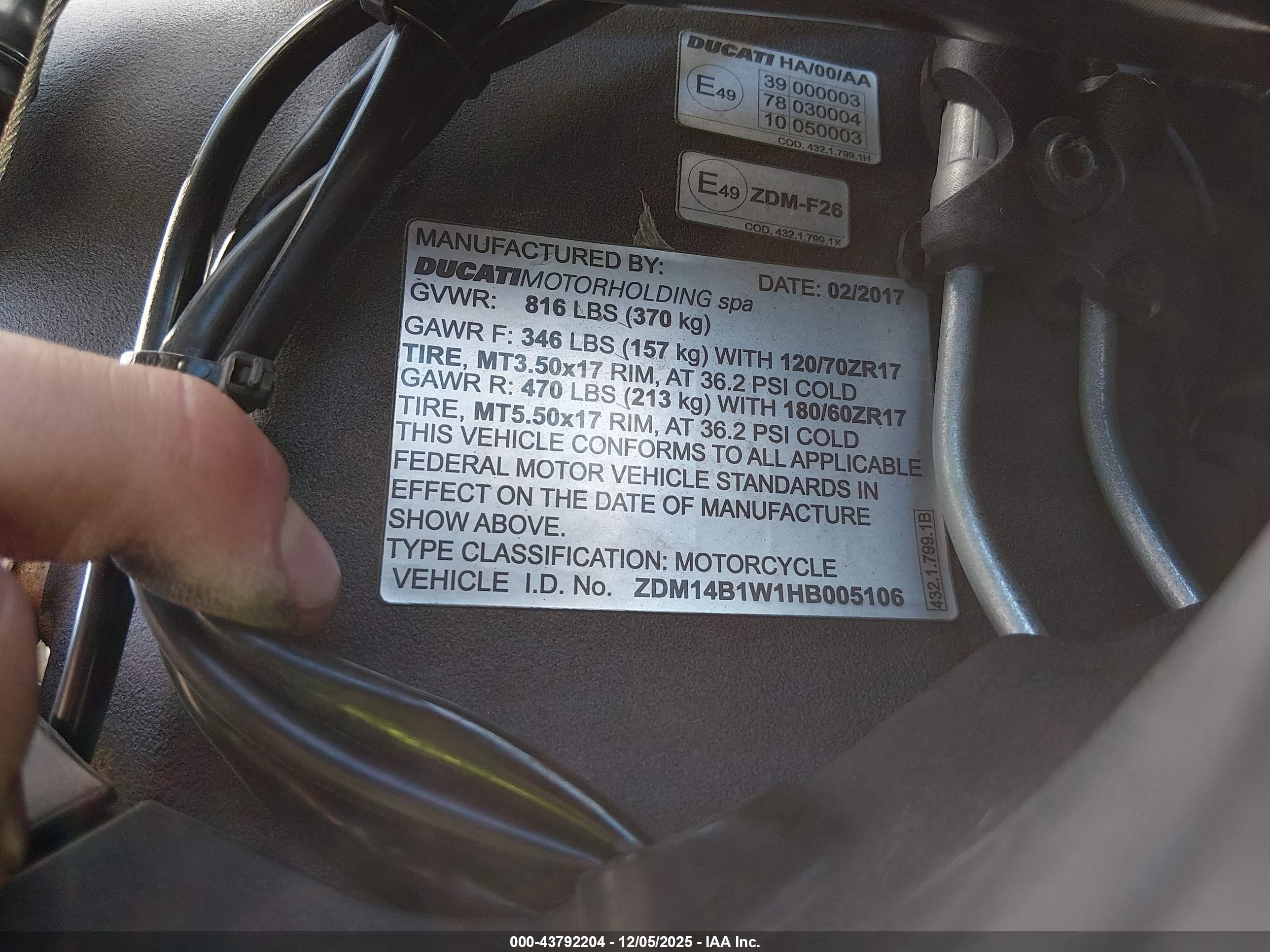 DUCATI SUPERBIKE image 10