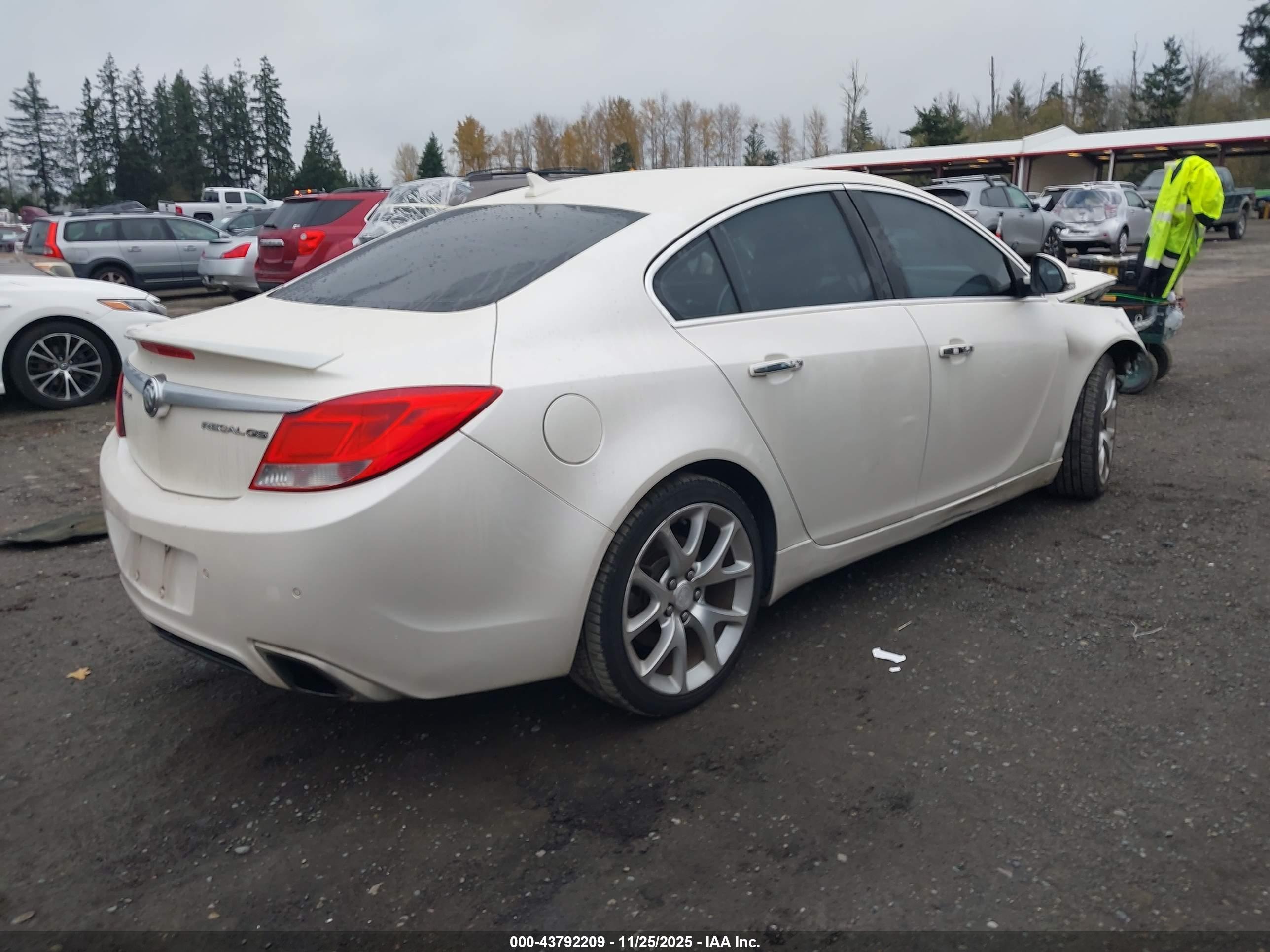 BUICK REGAL image 4