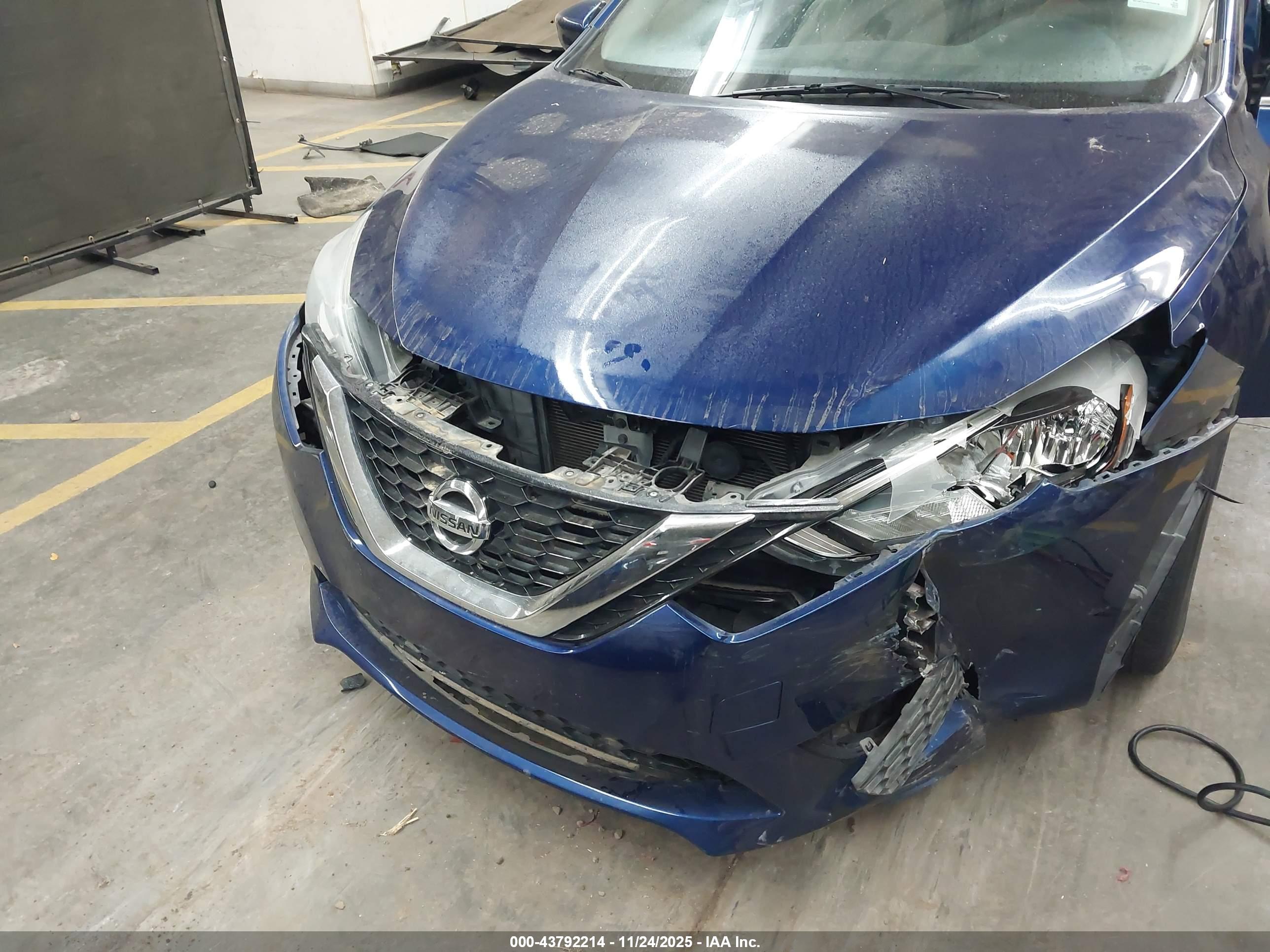NISSAN SENTRA image 6