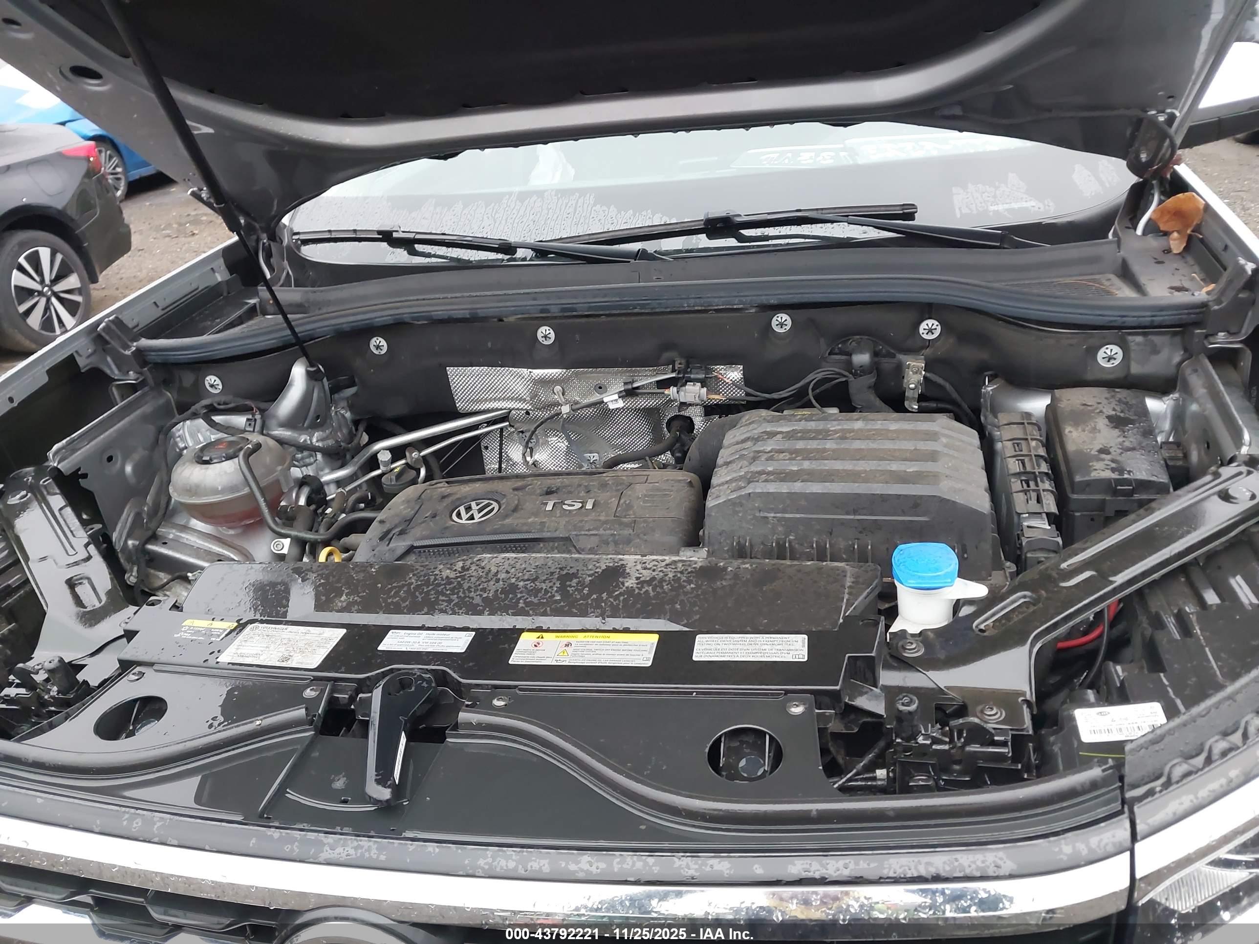 VOLKSWAGEN ATLAS image 10