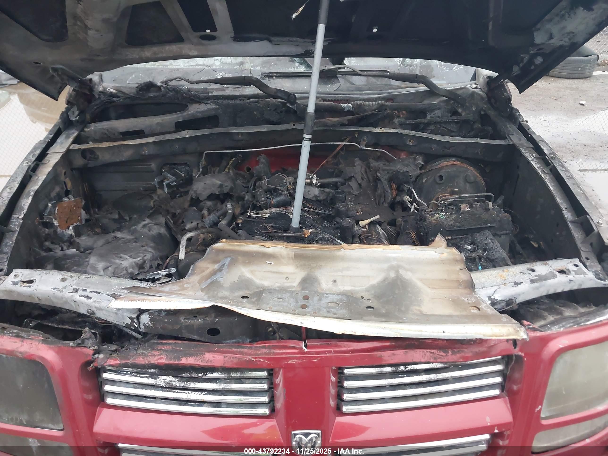 DODGE NITRO image 10