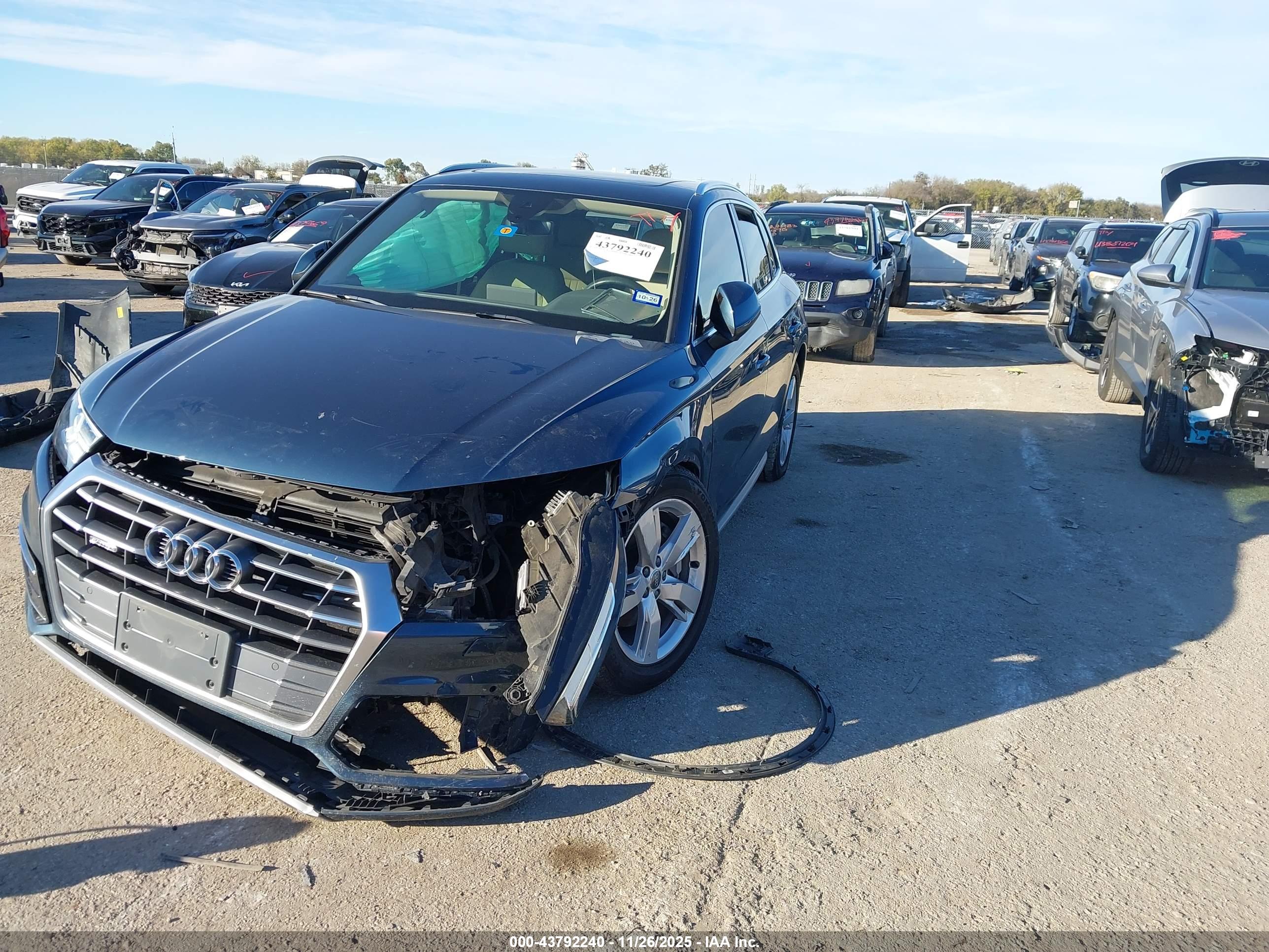 AUDI Q5 image 2