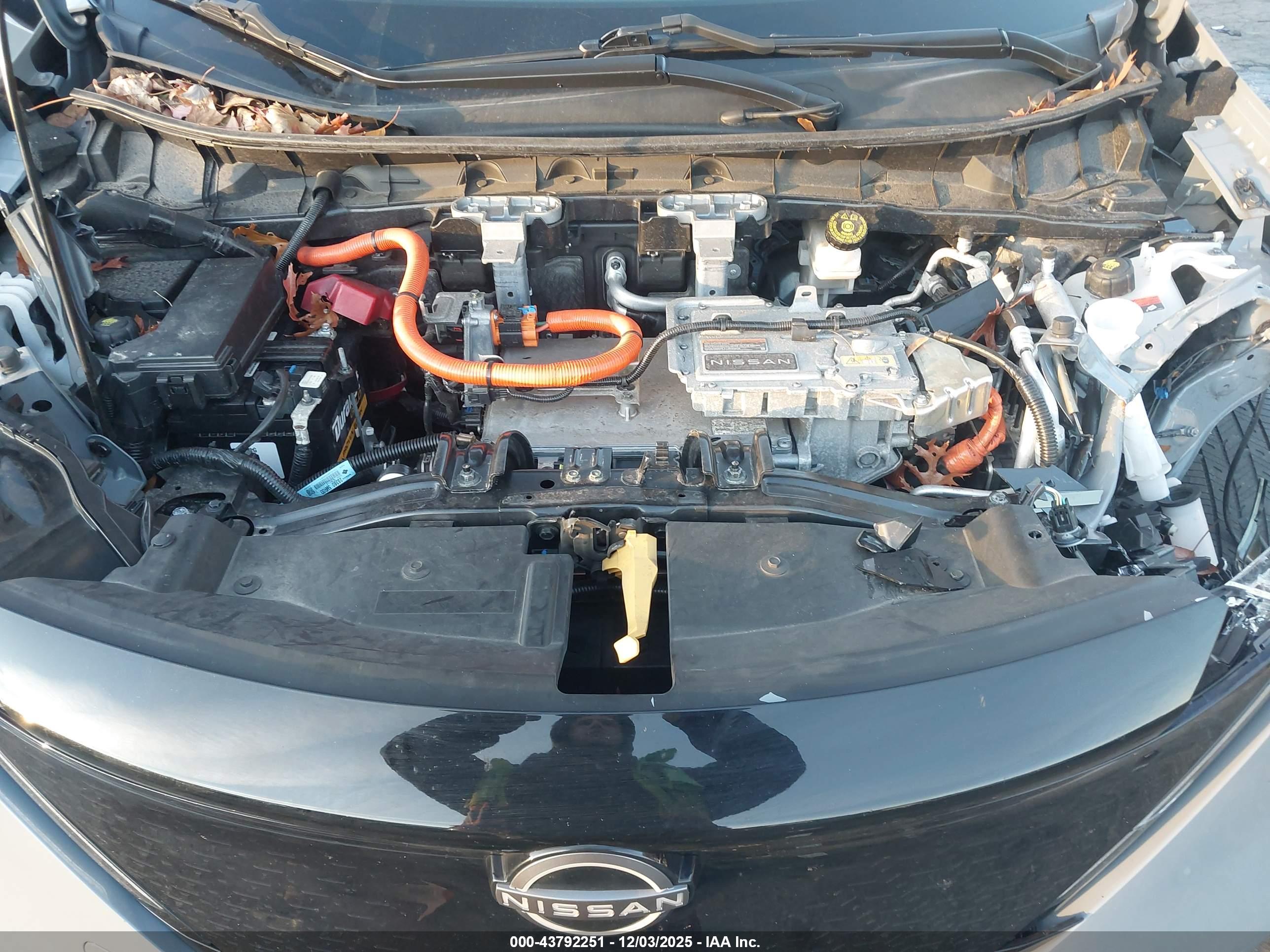 NISSAN ARIYA image 10