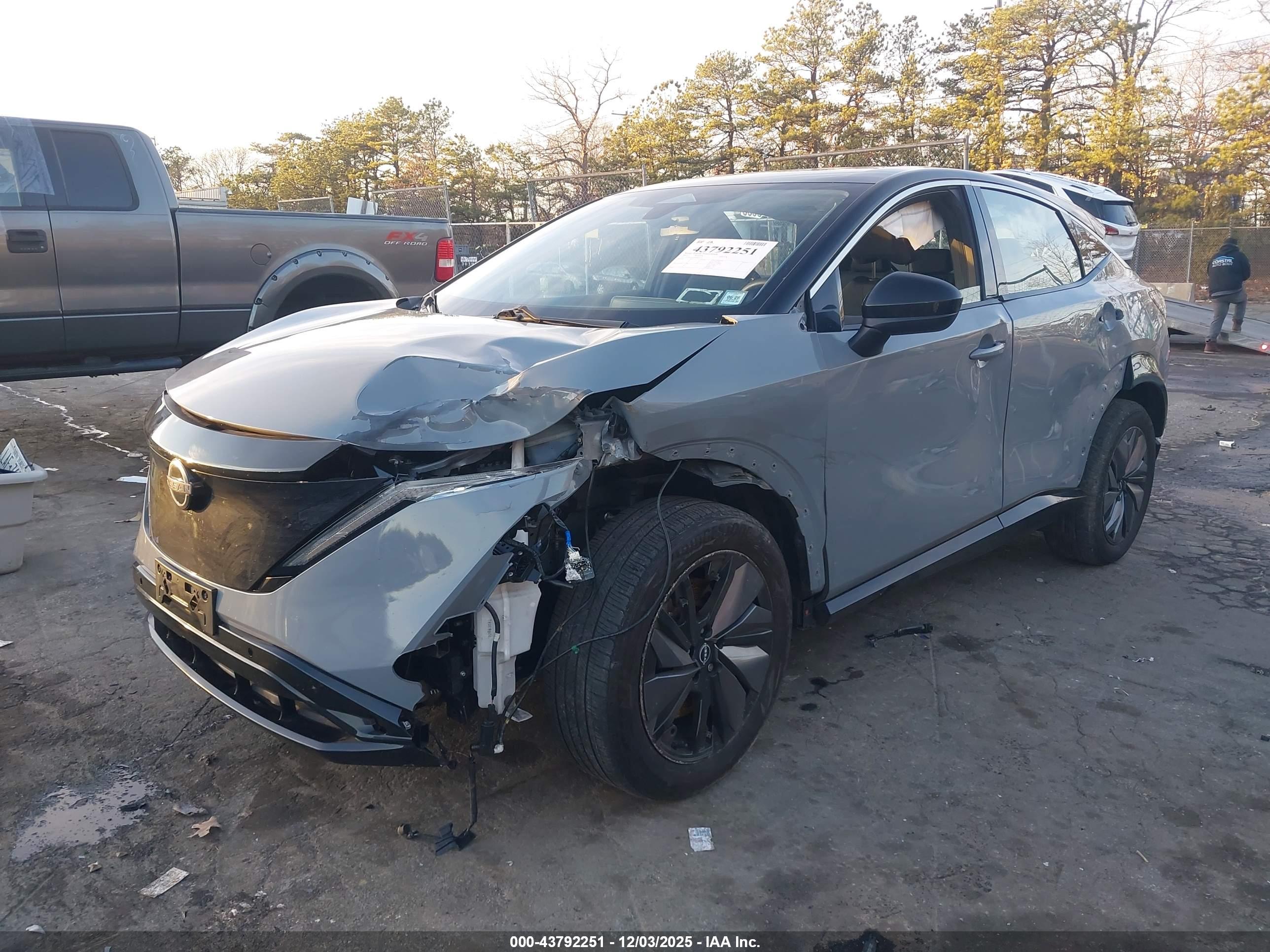 NISSAN ARIYA image 2