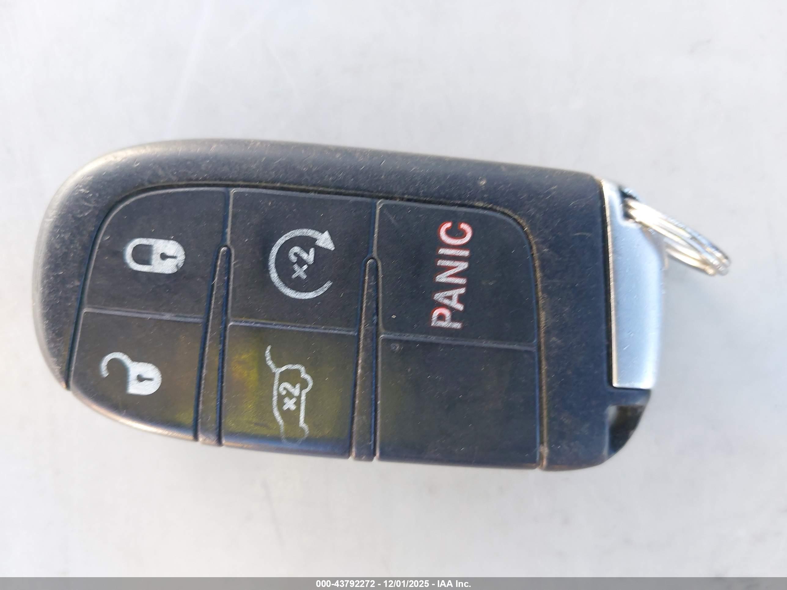 JEEP GRAND image 11