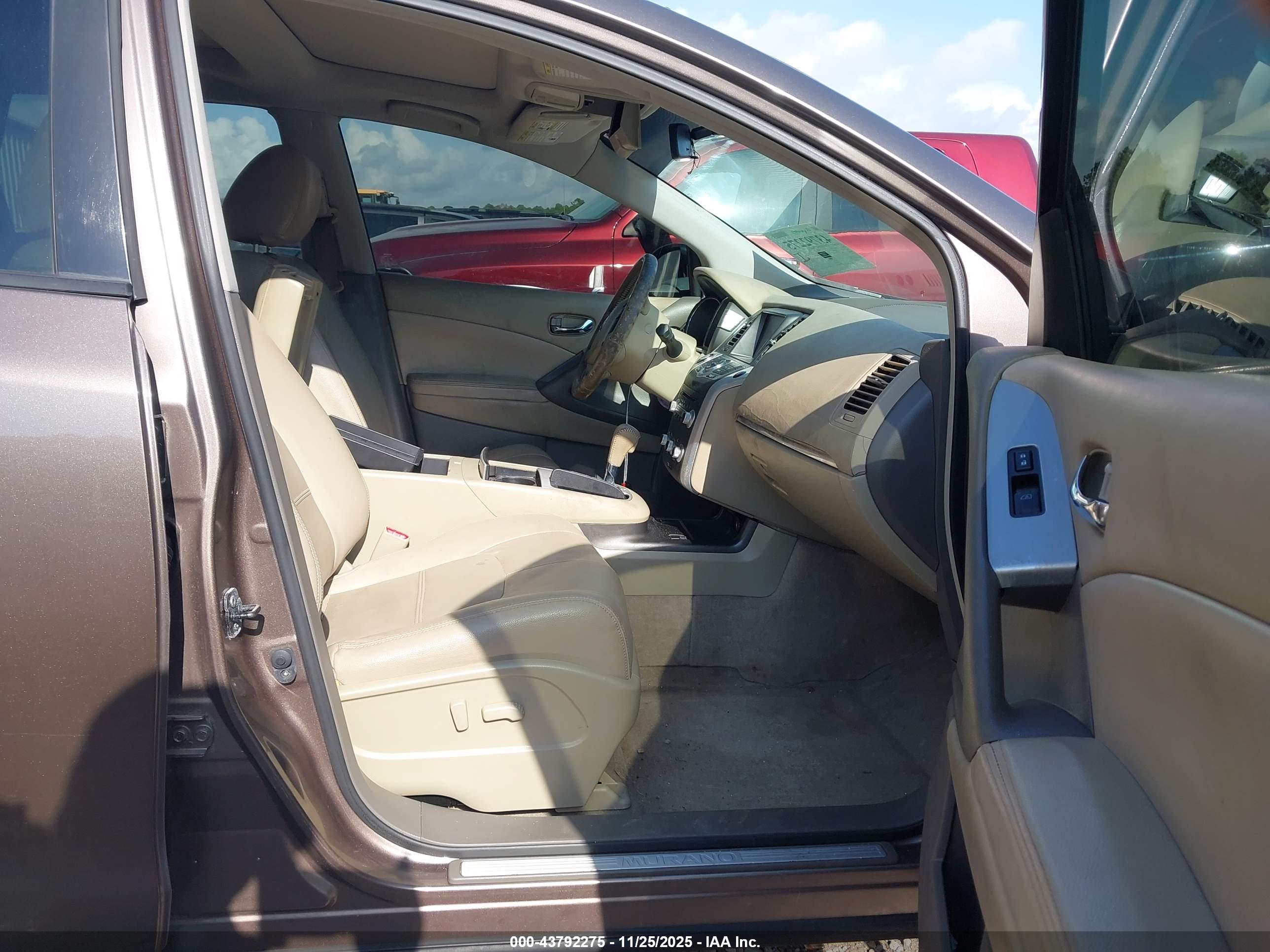 NISSAN MURANO image 5