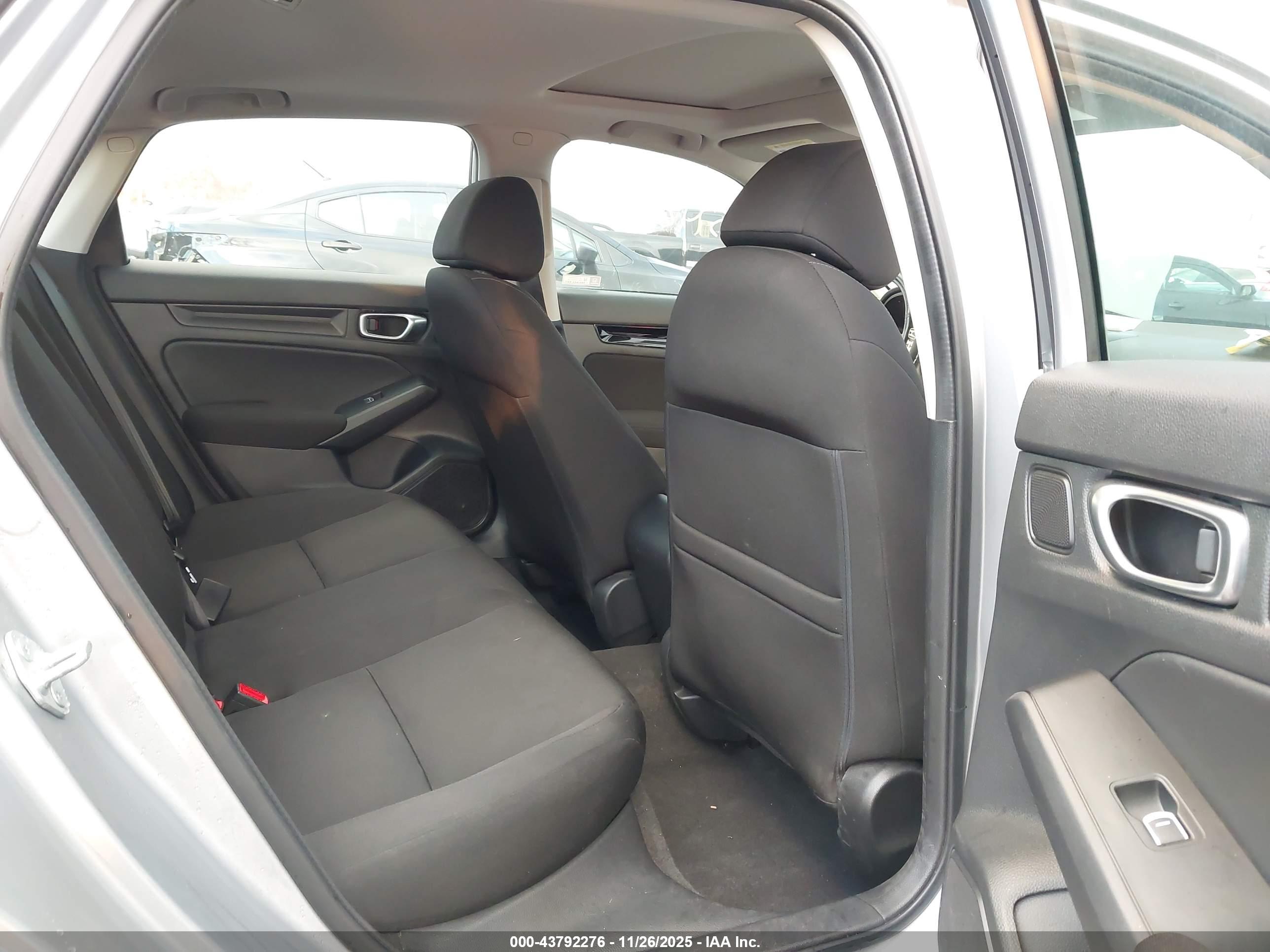HONDA CIVIC image 8