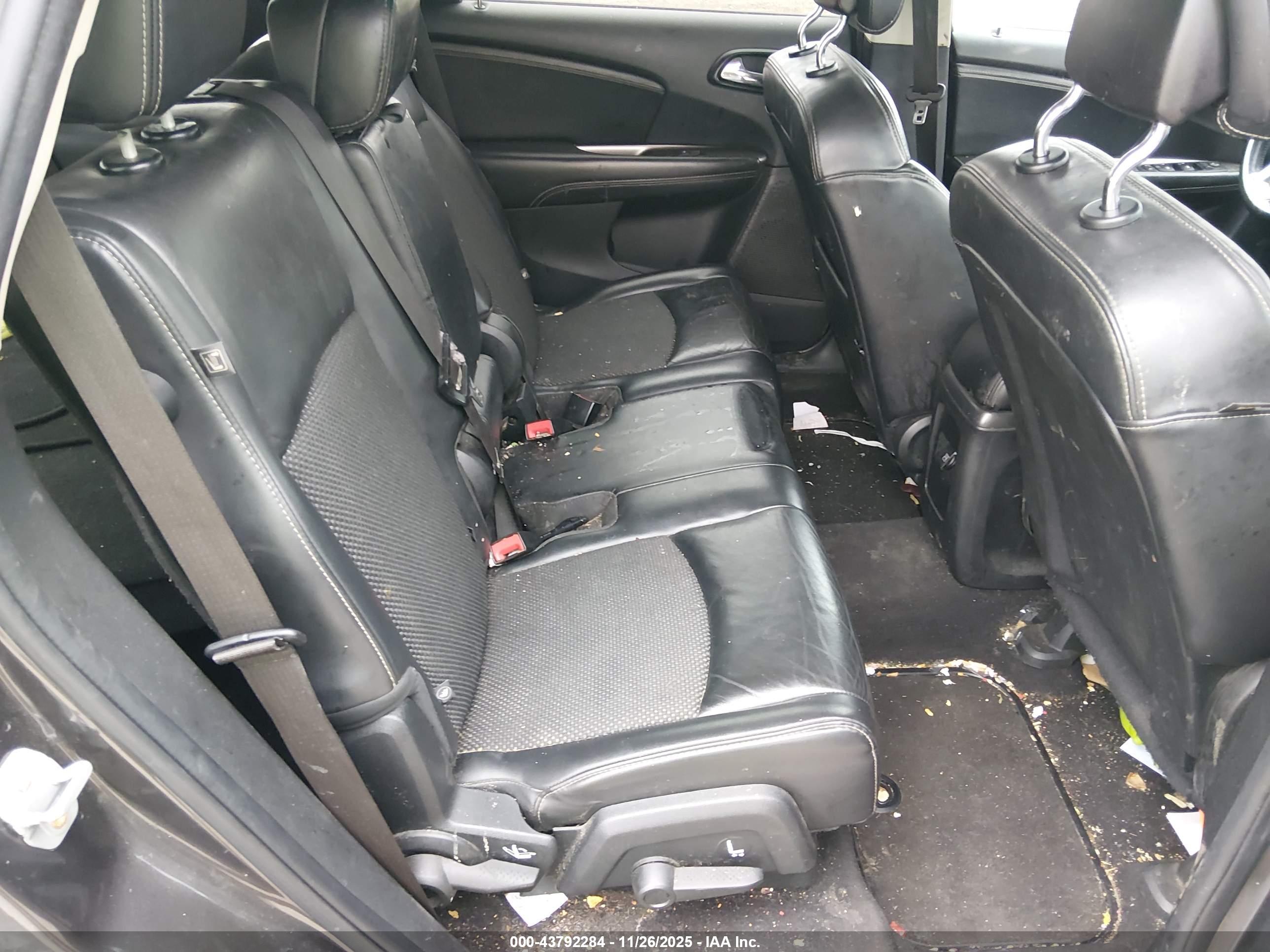 DODGE JOURNEY image 8