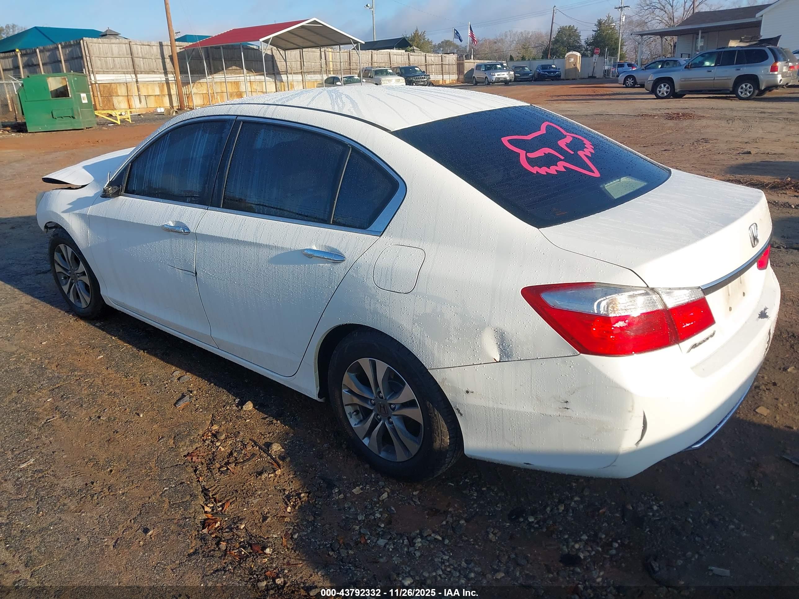 HONDA ACCORD image 3