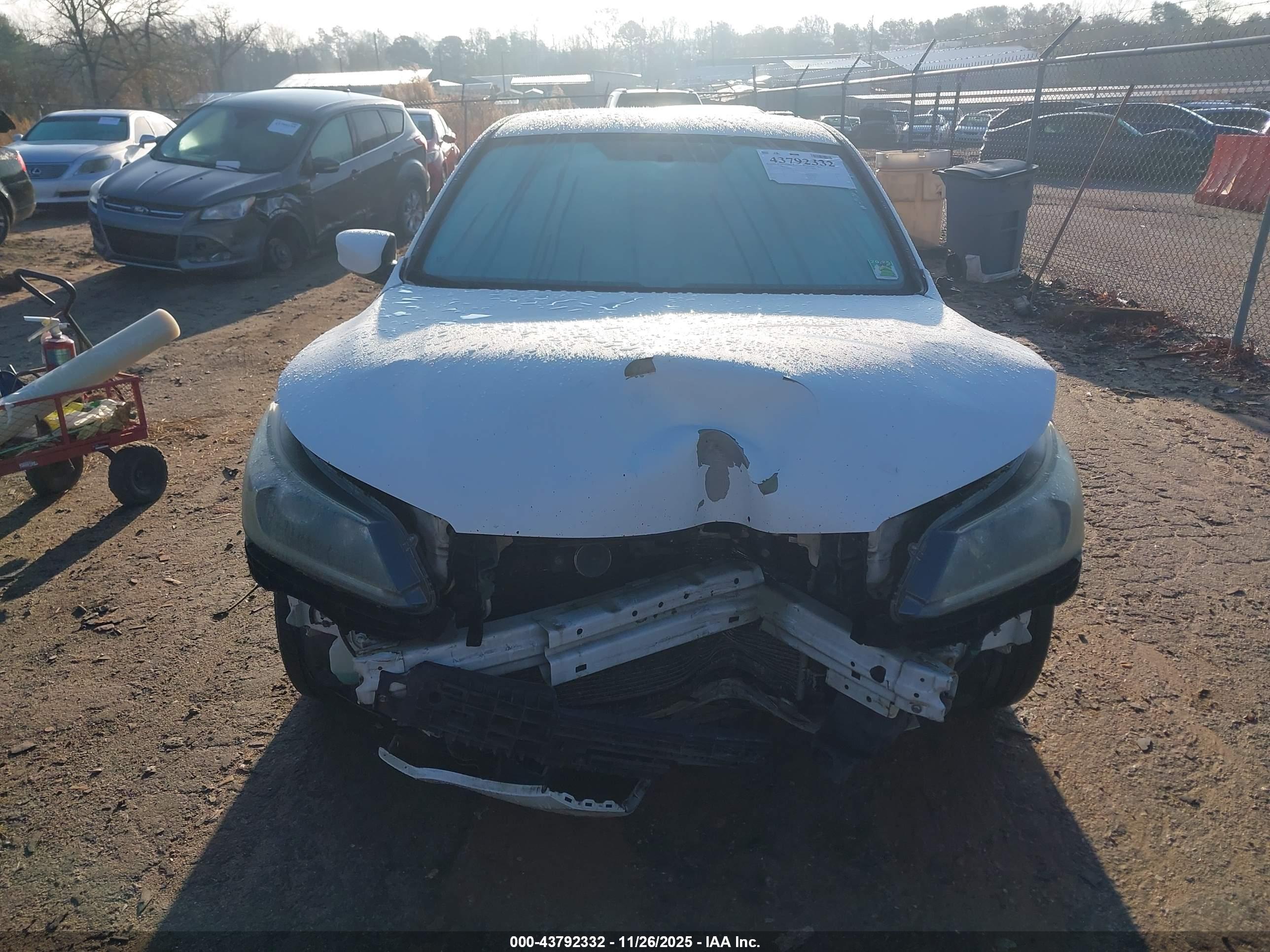 HONDA ACCORD image 6