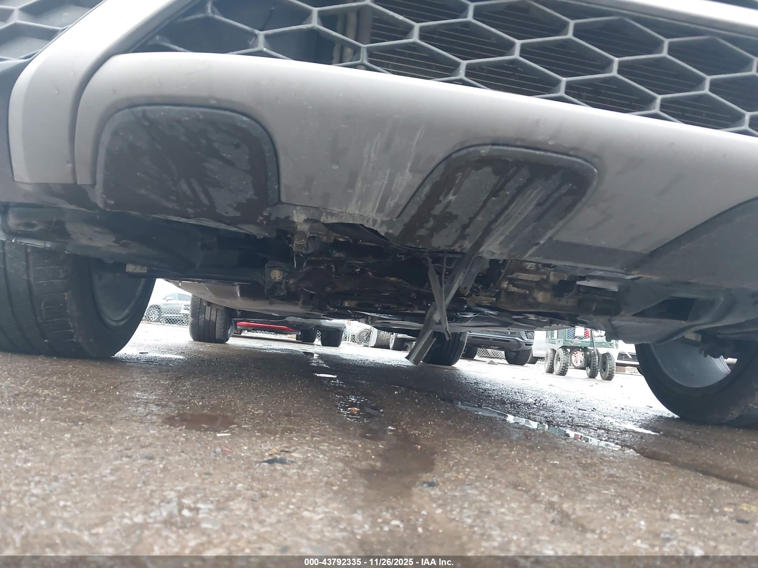 VOLKSWAGEN TAOS image 6