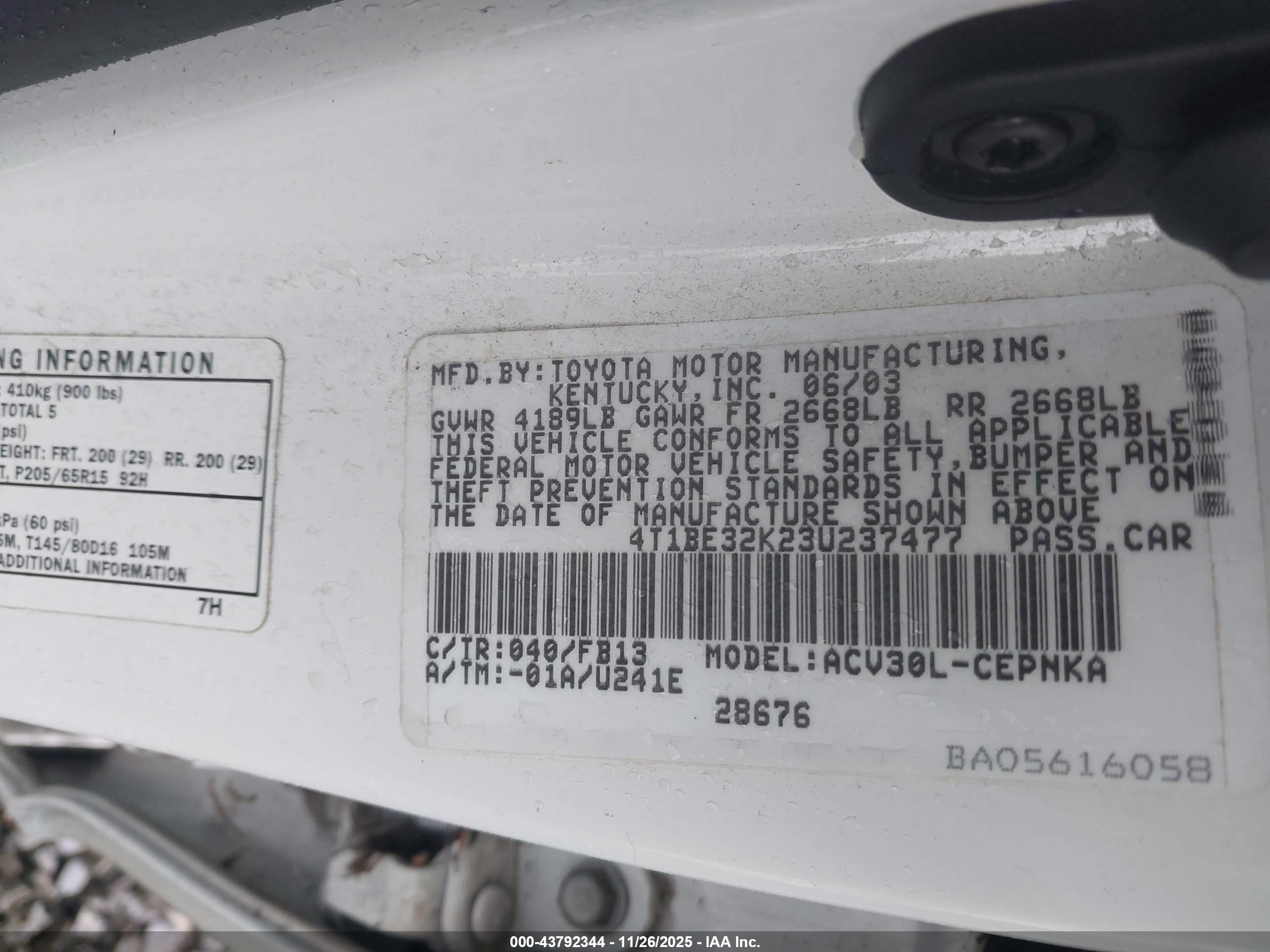 TOYOTA CAMRY image 9