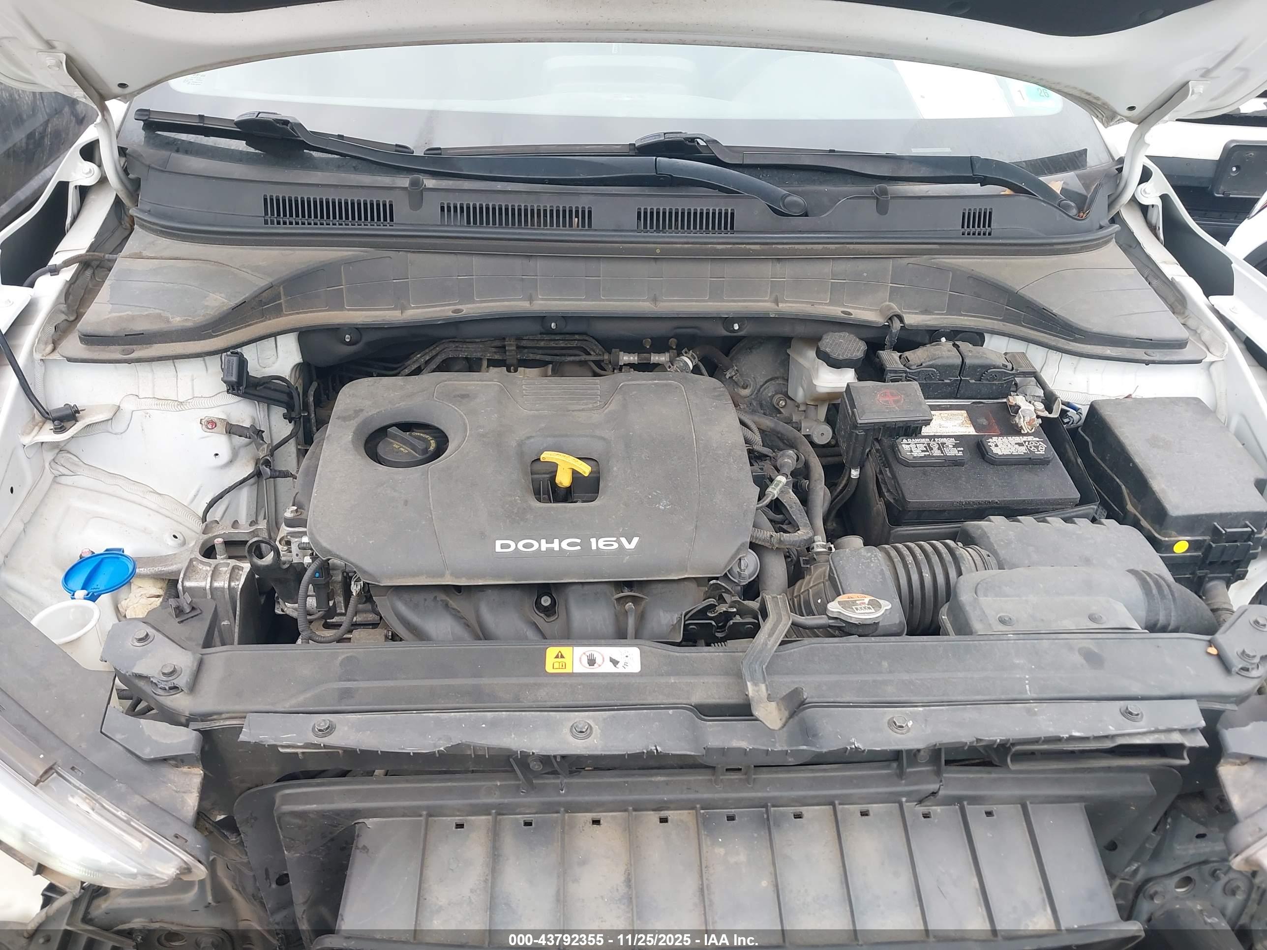 HYUNDAI KONA image 10