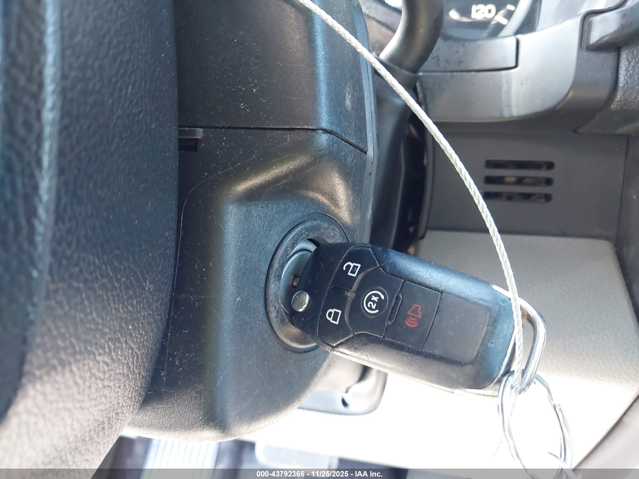 FORD F-150 image 11