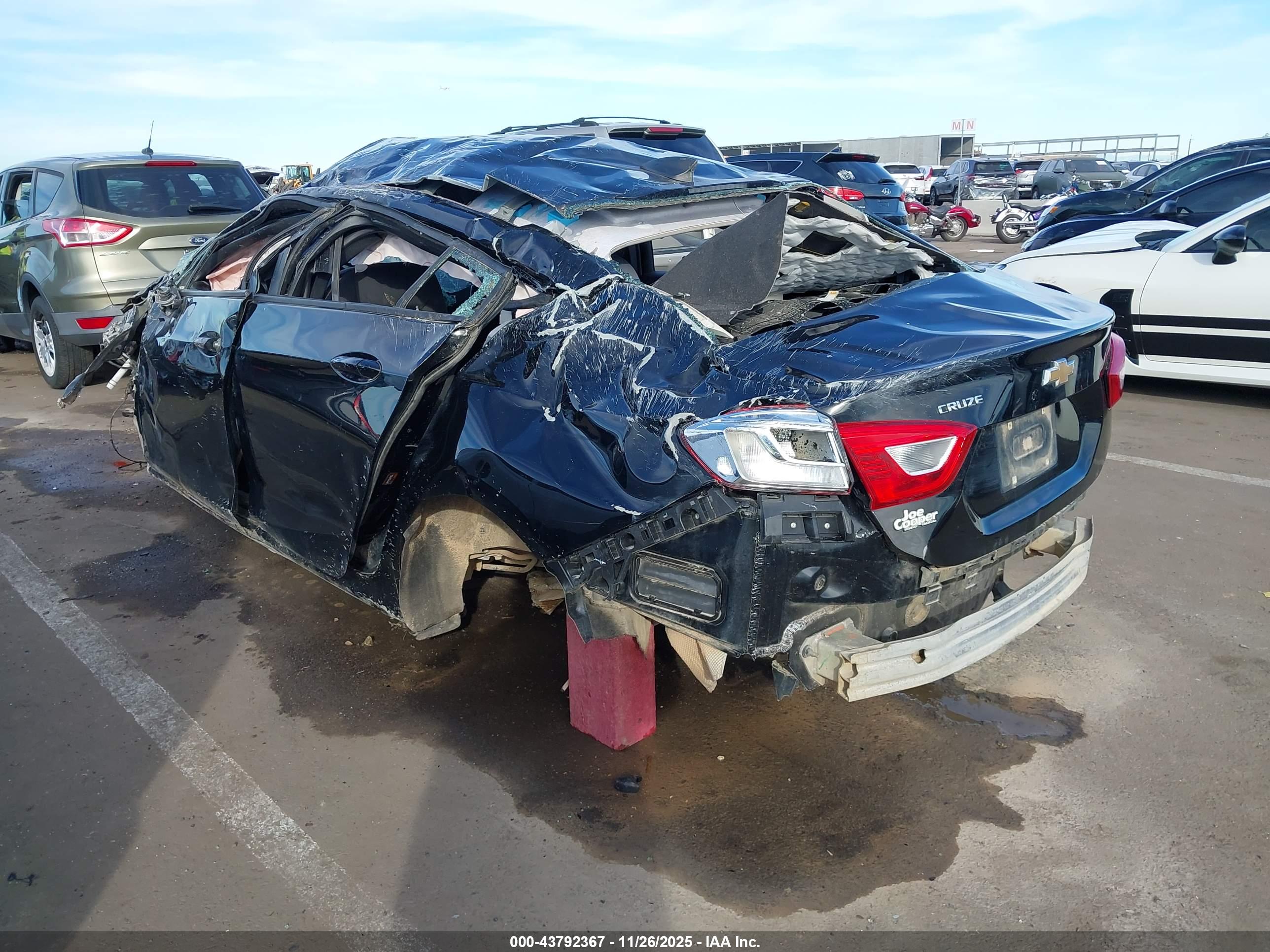 CHEVROLET CRUZE image 3