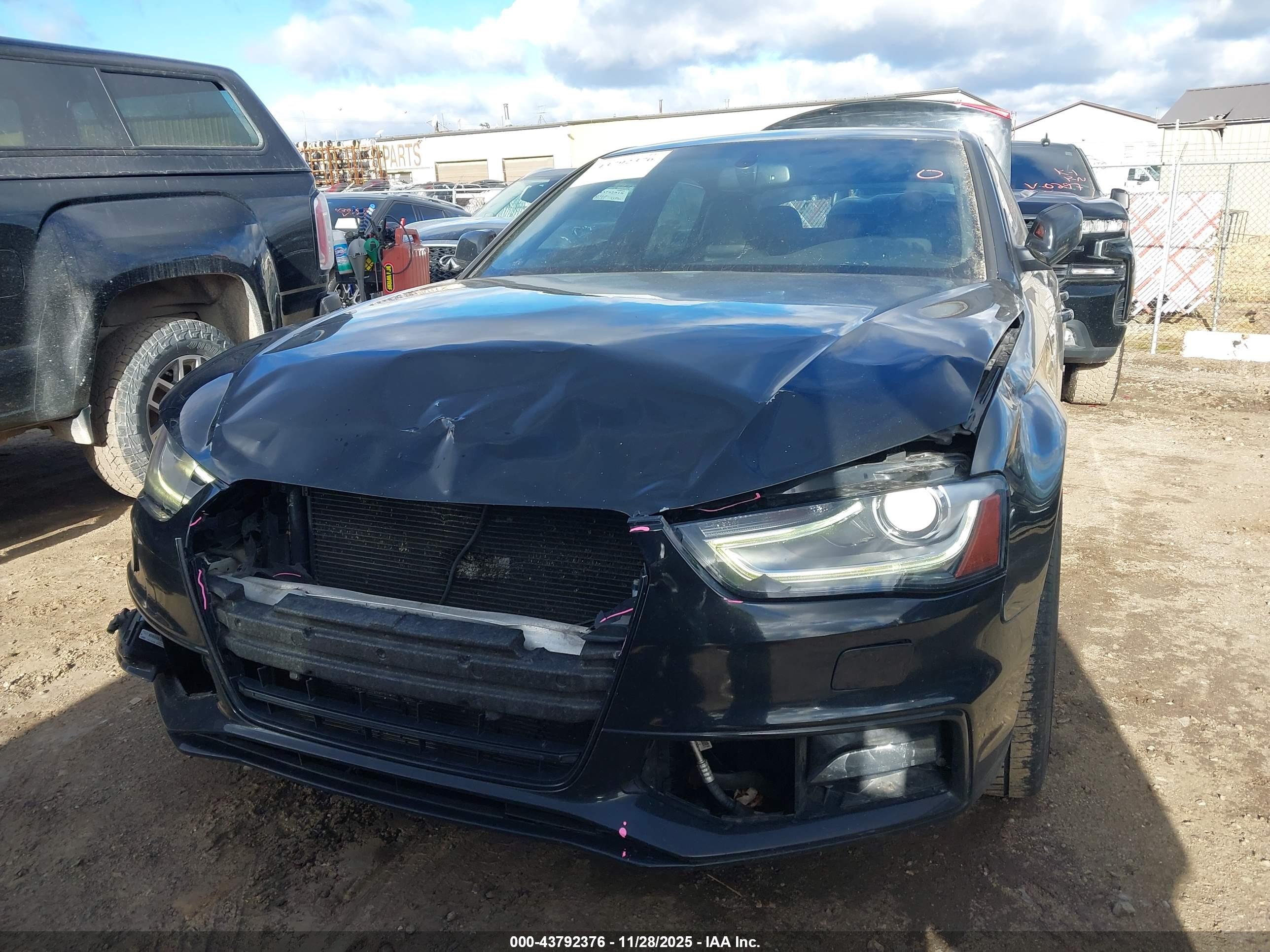 AUDI S4 image 6