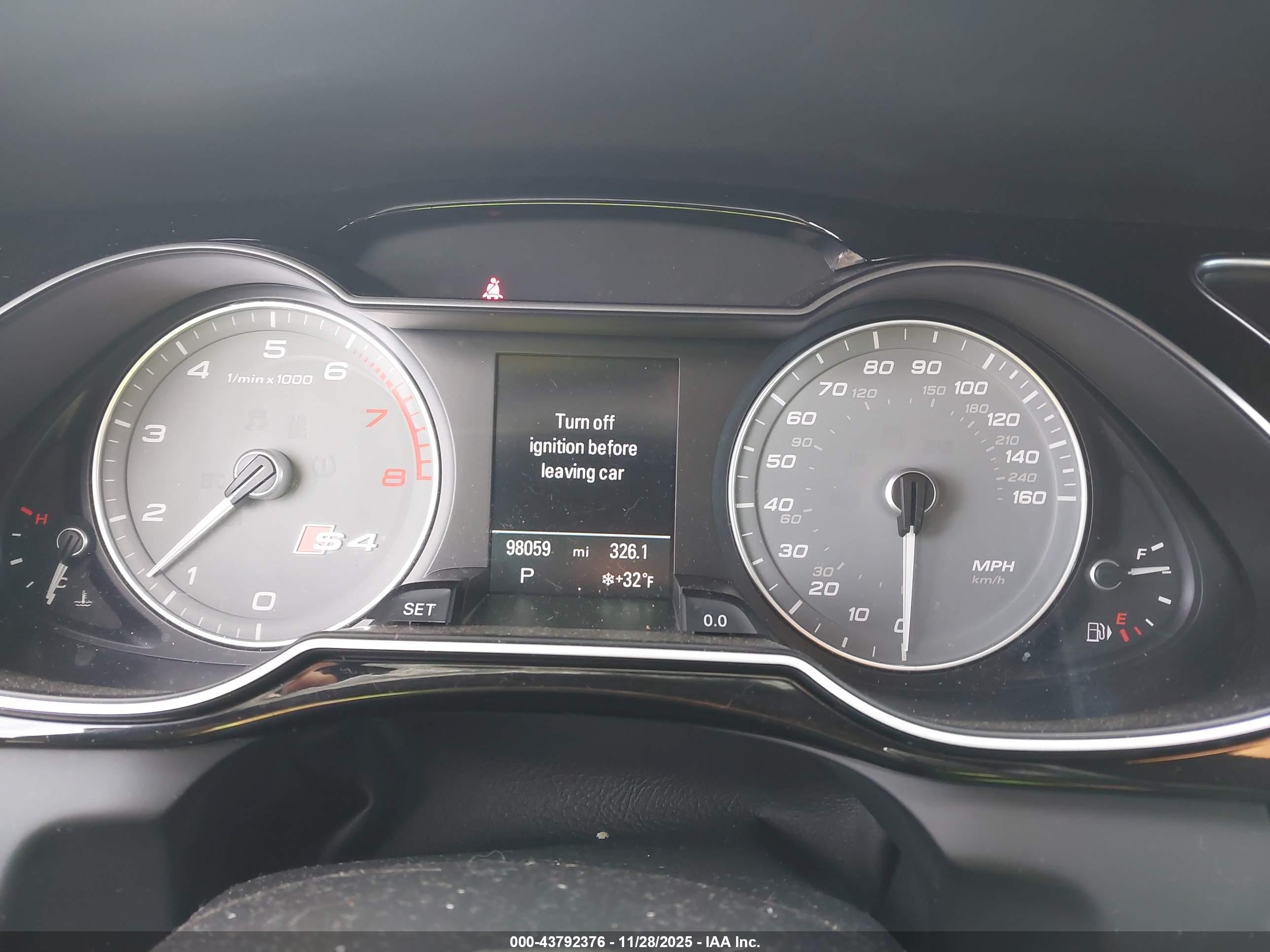AUDI S4 image 7