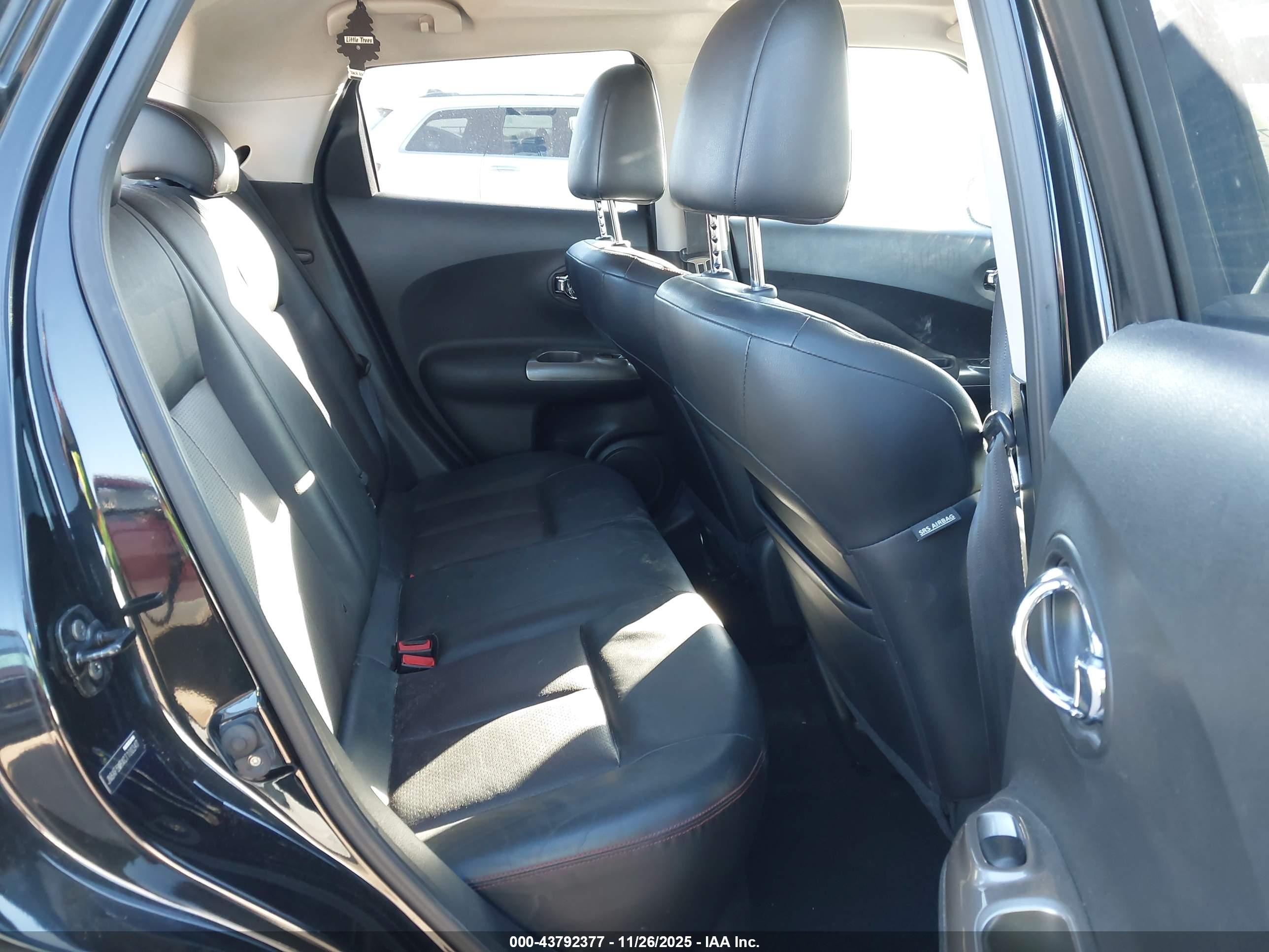 NISSAN JUKE image 8