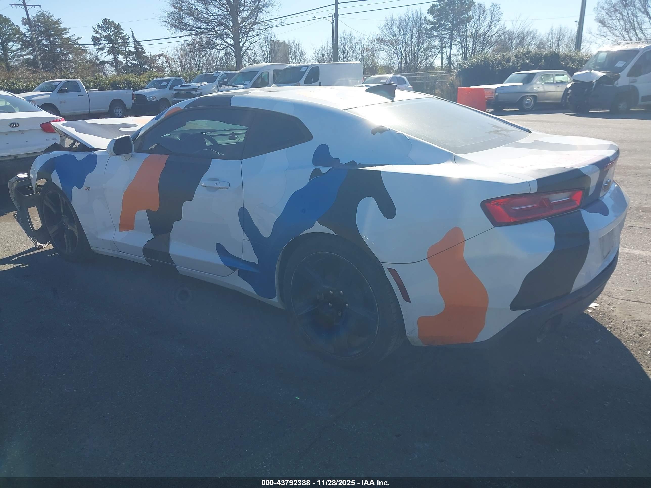 CHEVROLET CAMARO image 3