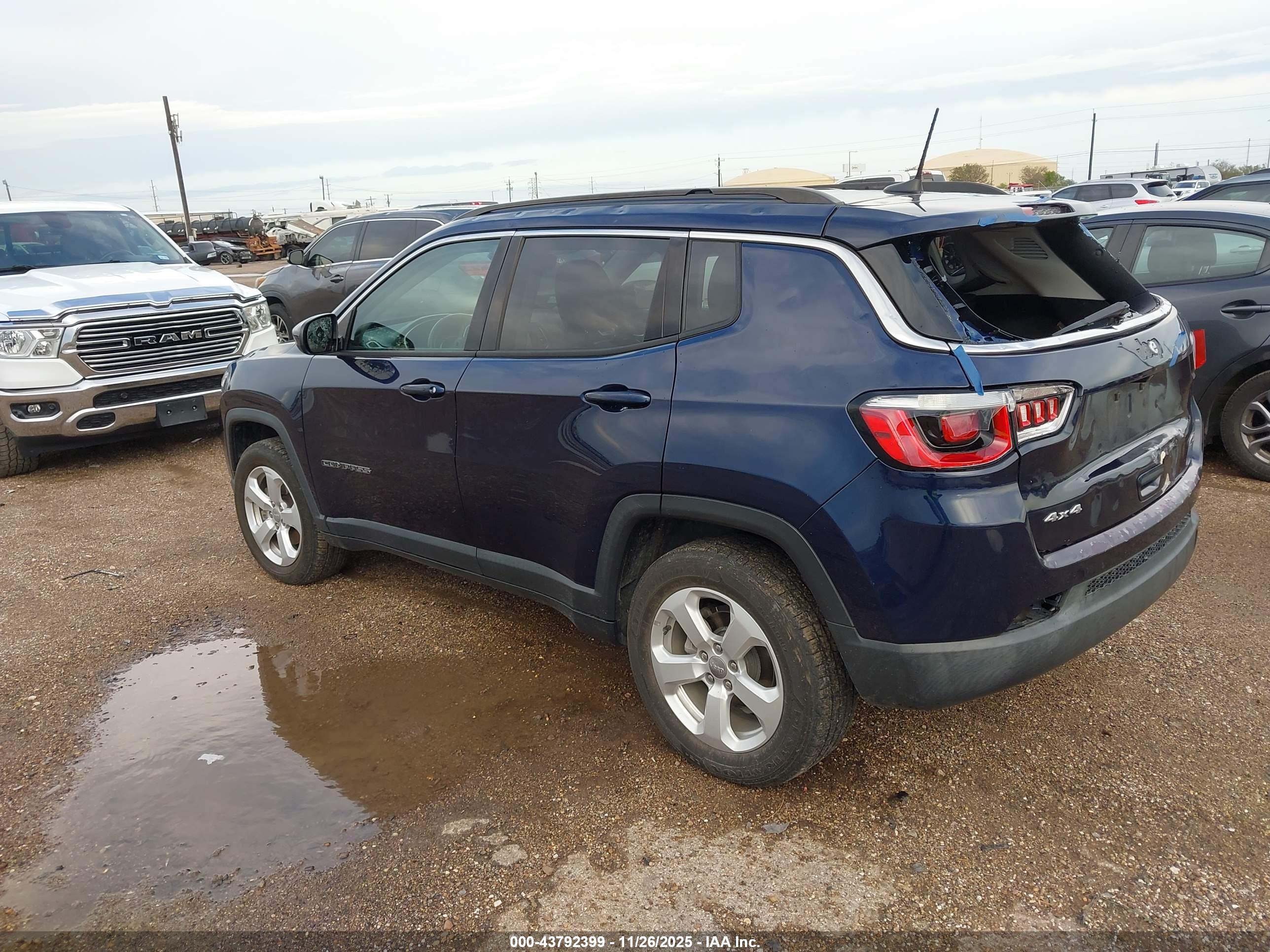 JEEP COMPASS image 3