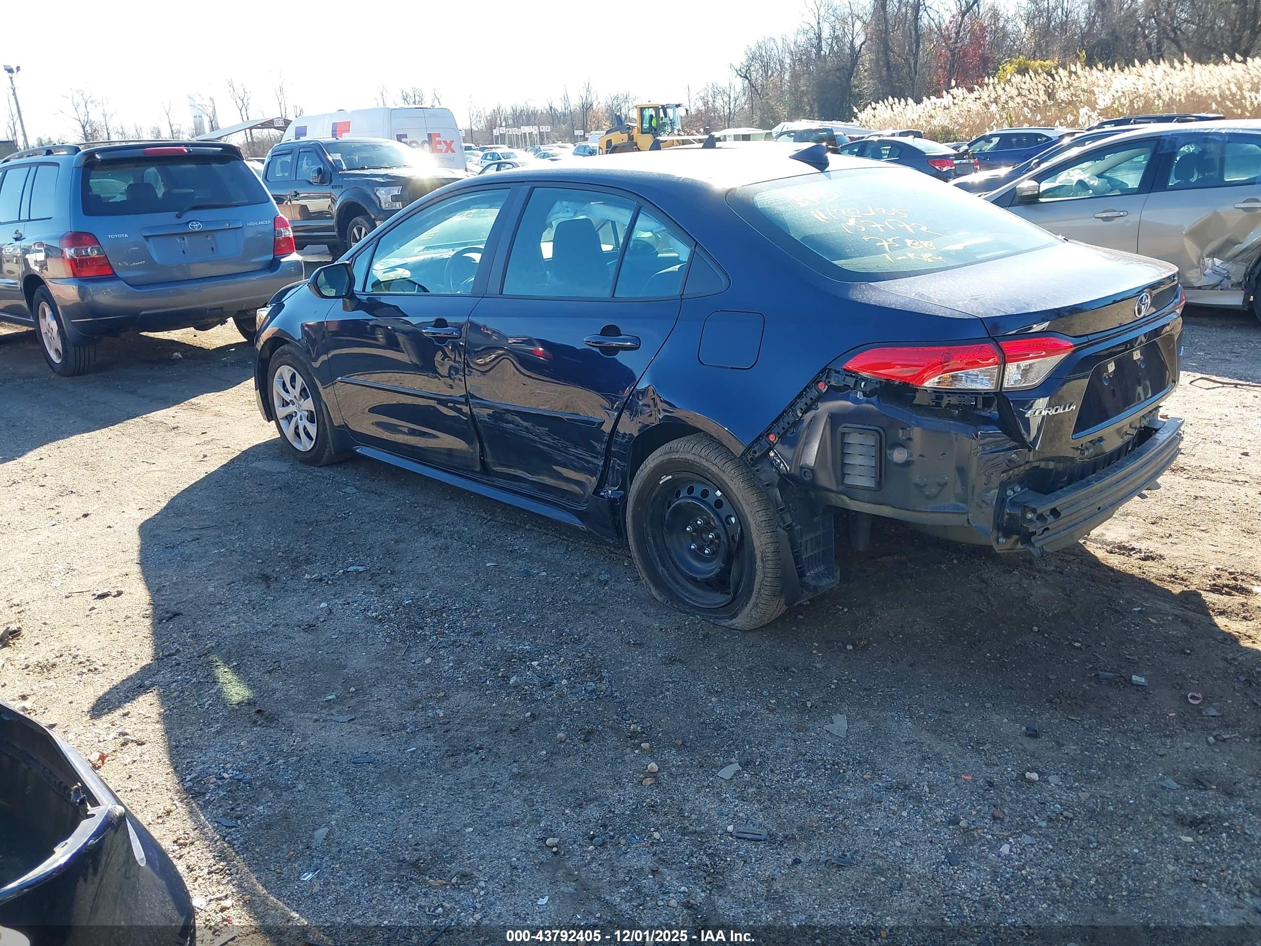 TOYOTA COROLLA image 3