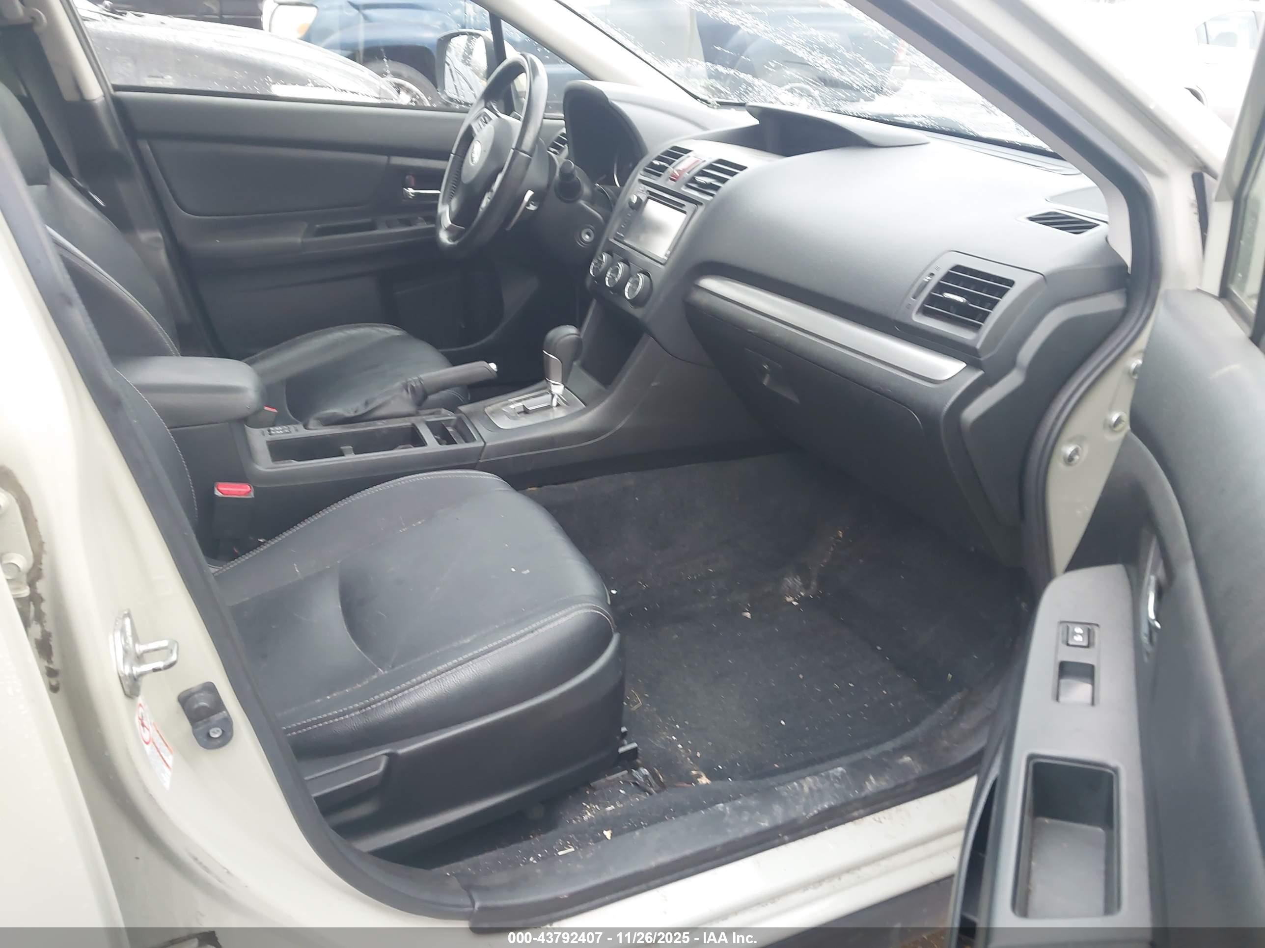 SUBARU XV image 5