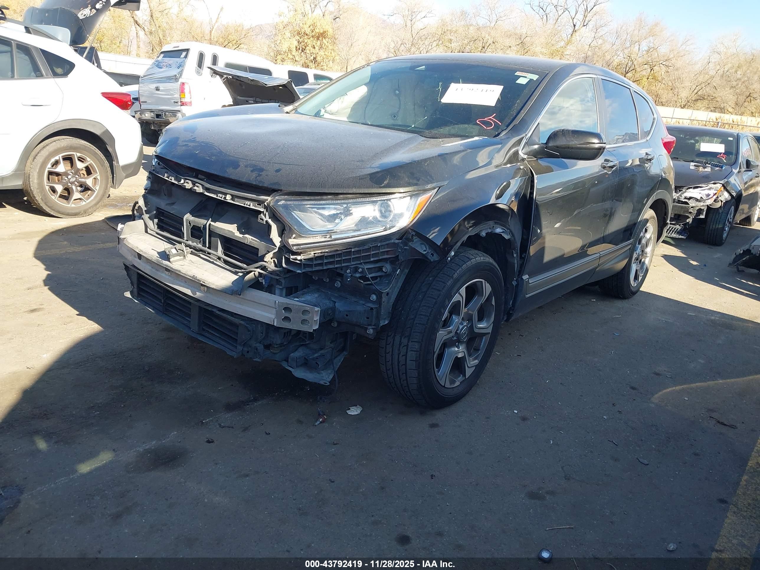 HONDA CR-V image 2