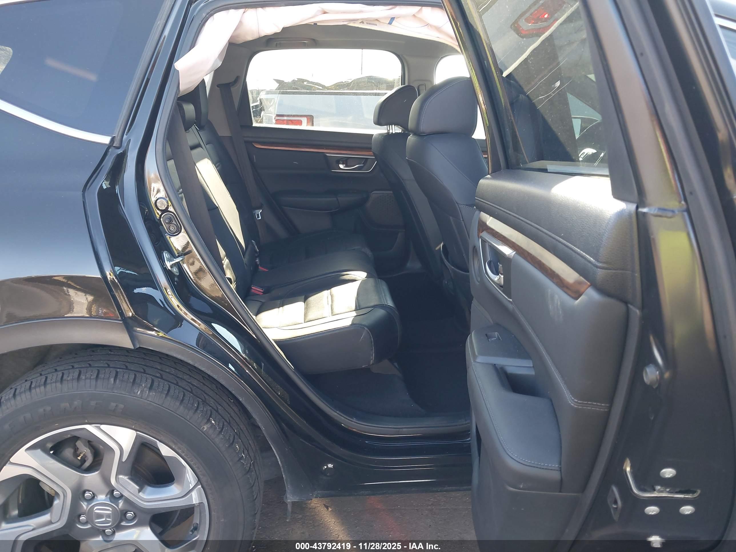 HONDA CR-V image 8