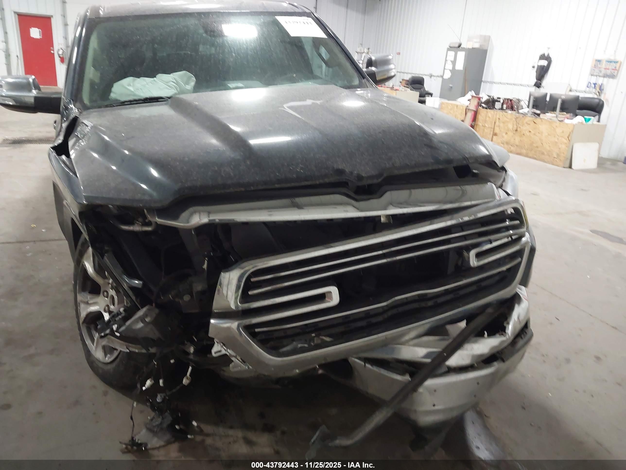 RAM 1500 image 6