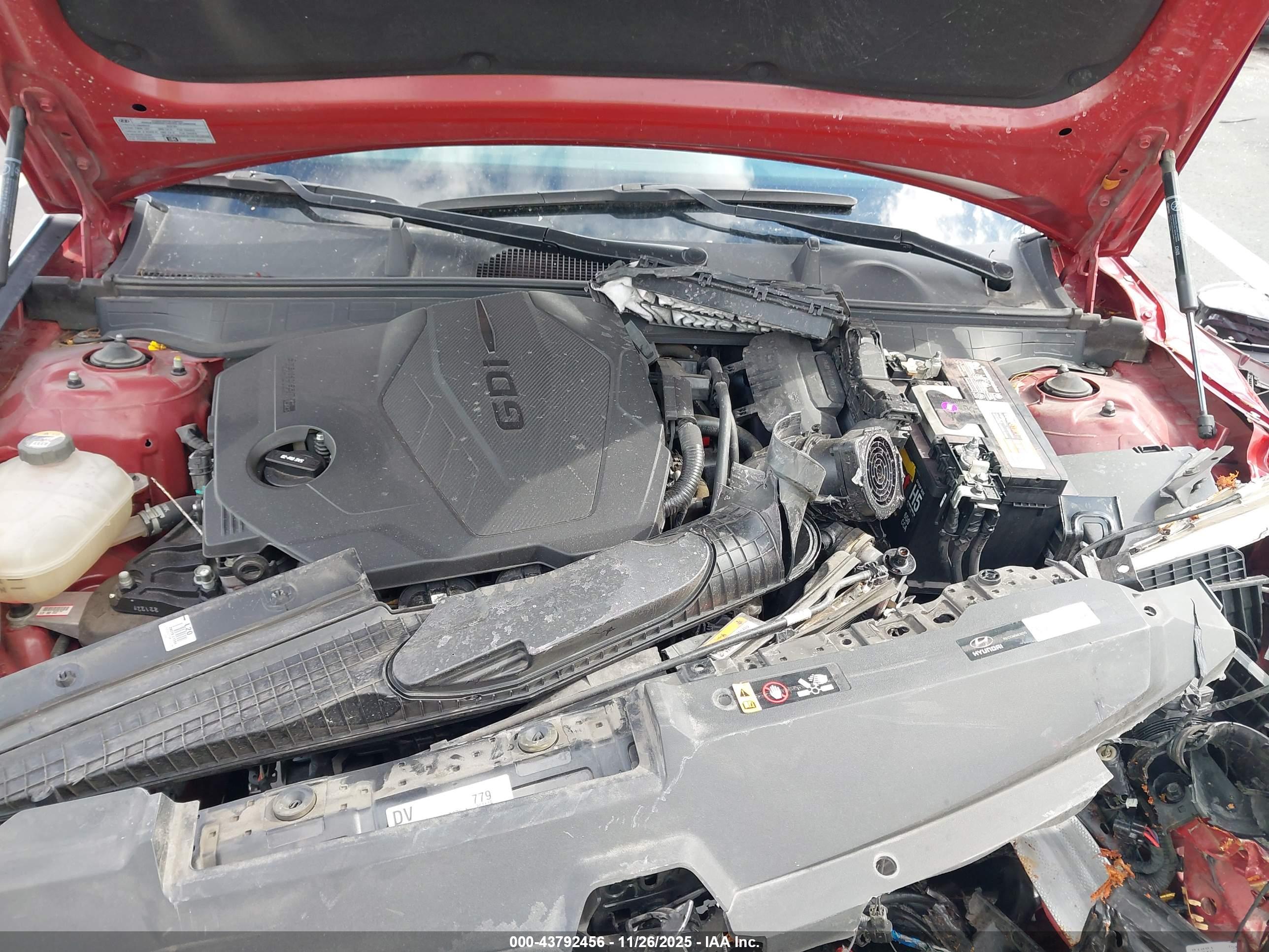 HYUNDAI SONATA image 10