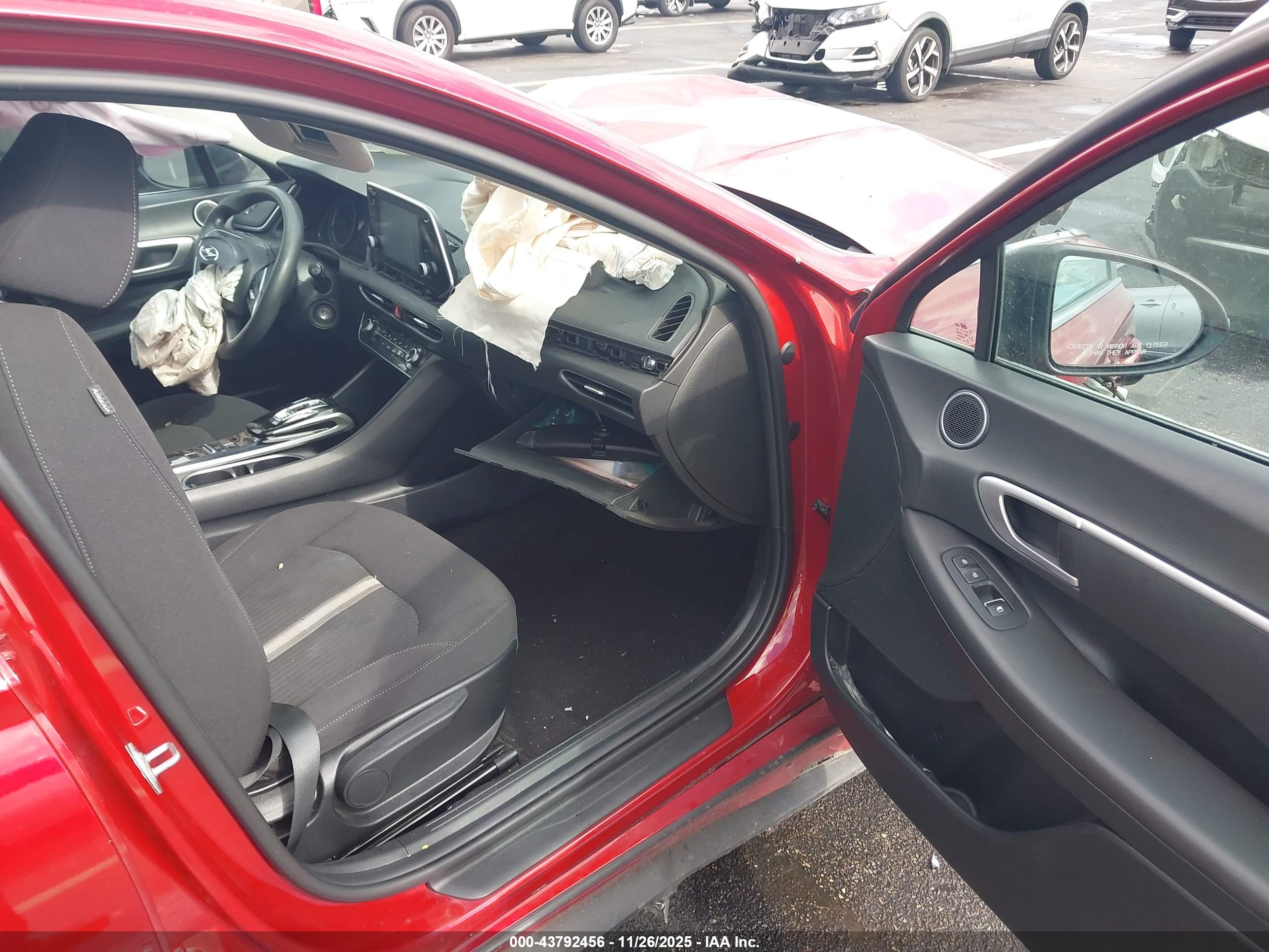 HYUNDAI SONATA image 5