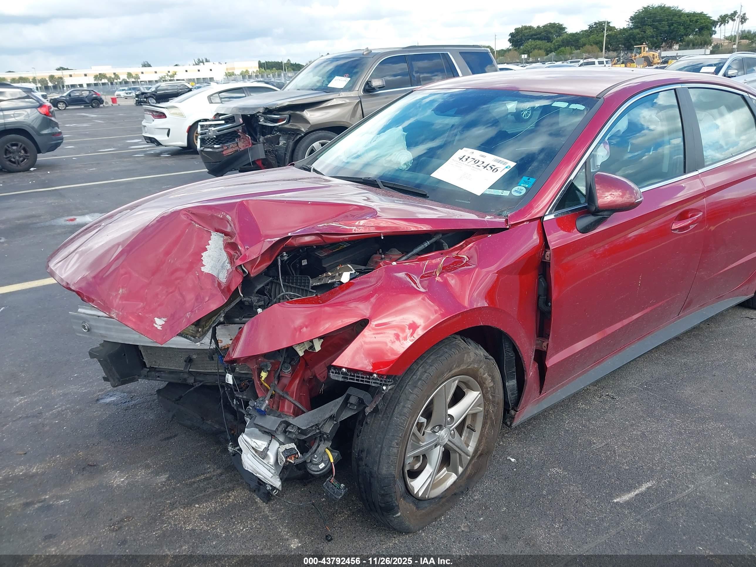 HYUNDAI SONATA image 6