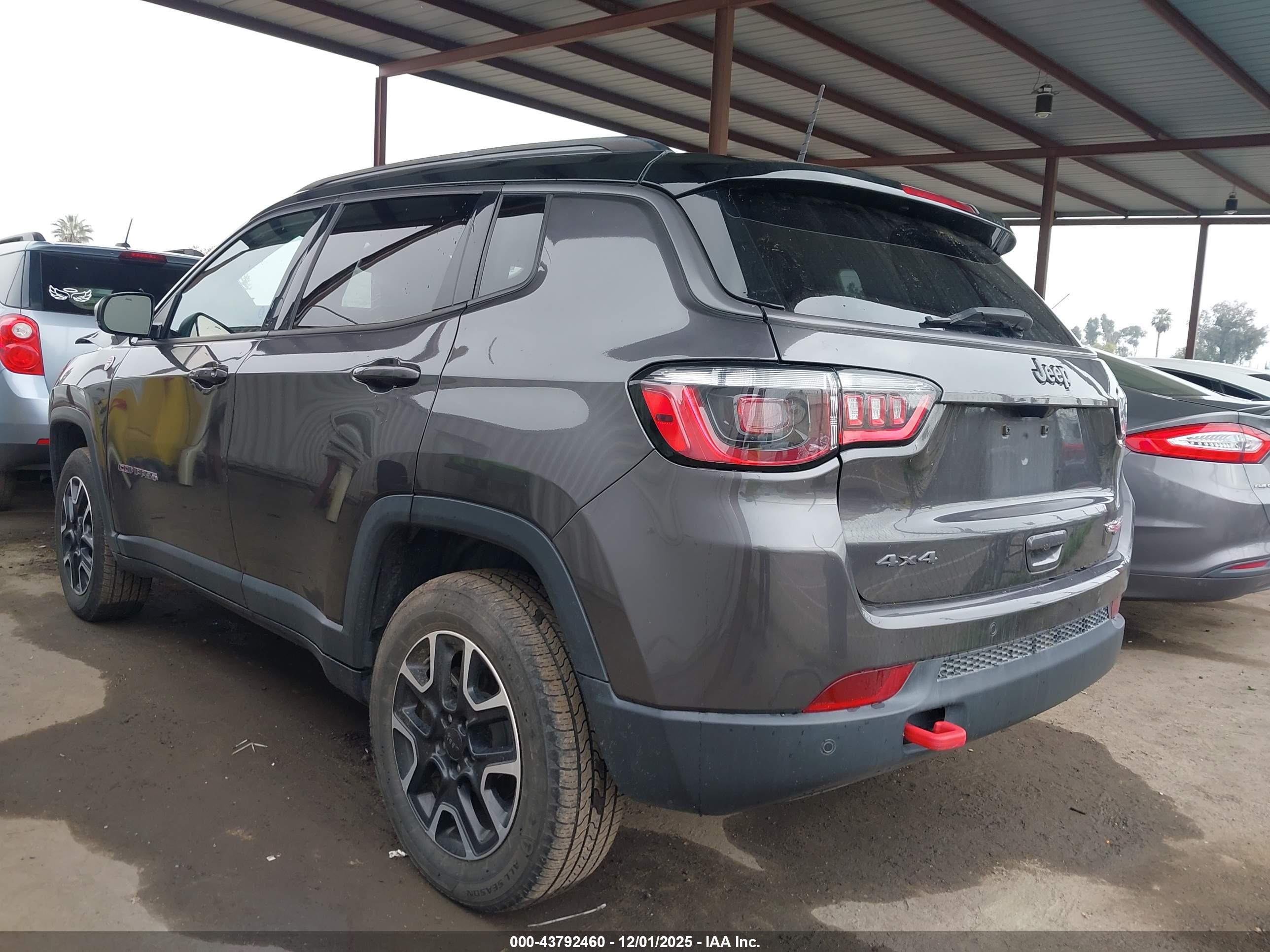 JEEP COMPASS image 3