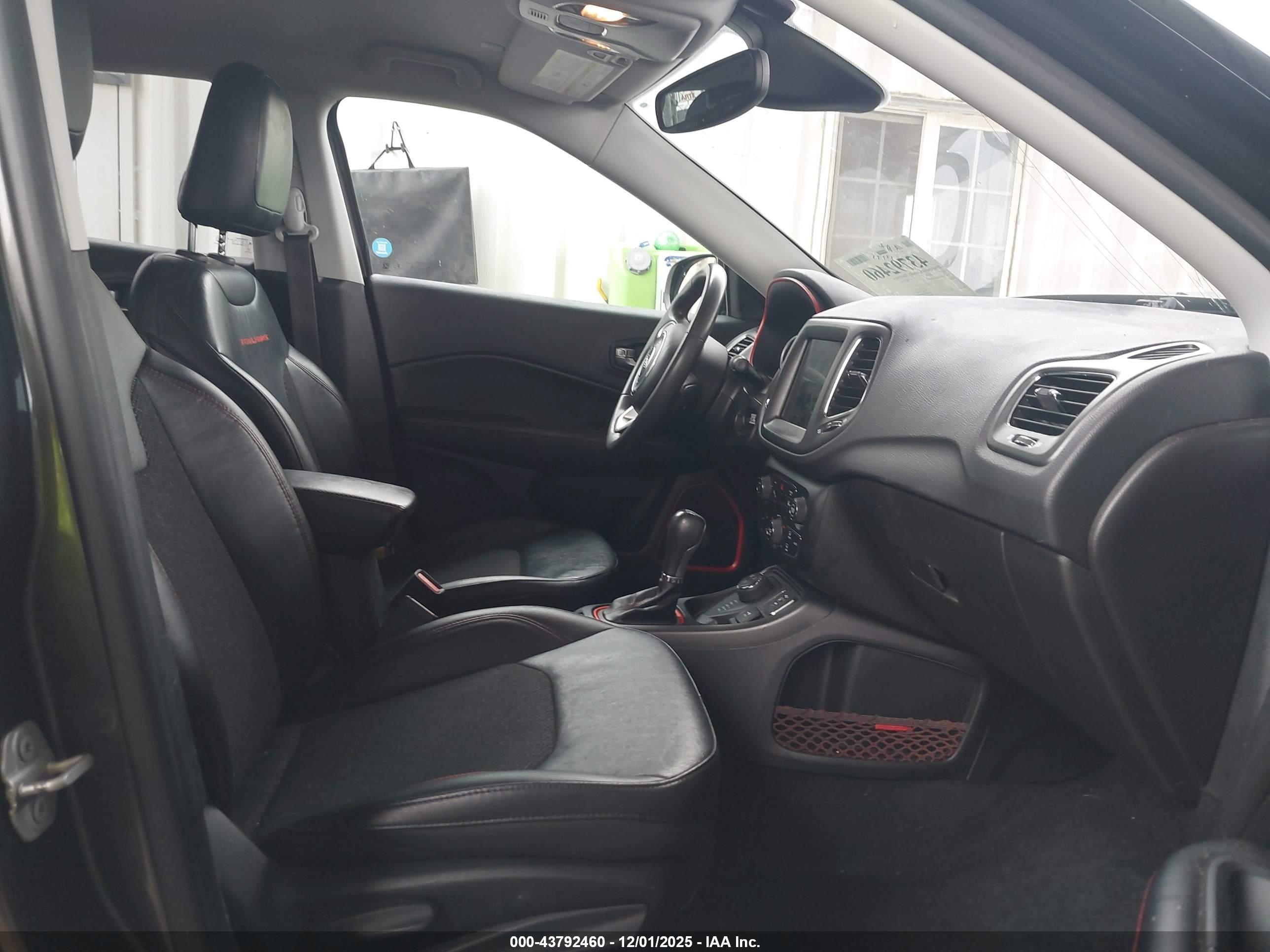 JEEP COMPASS image 5
